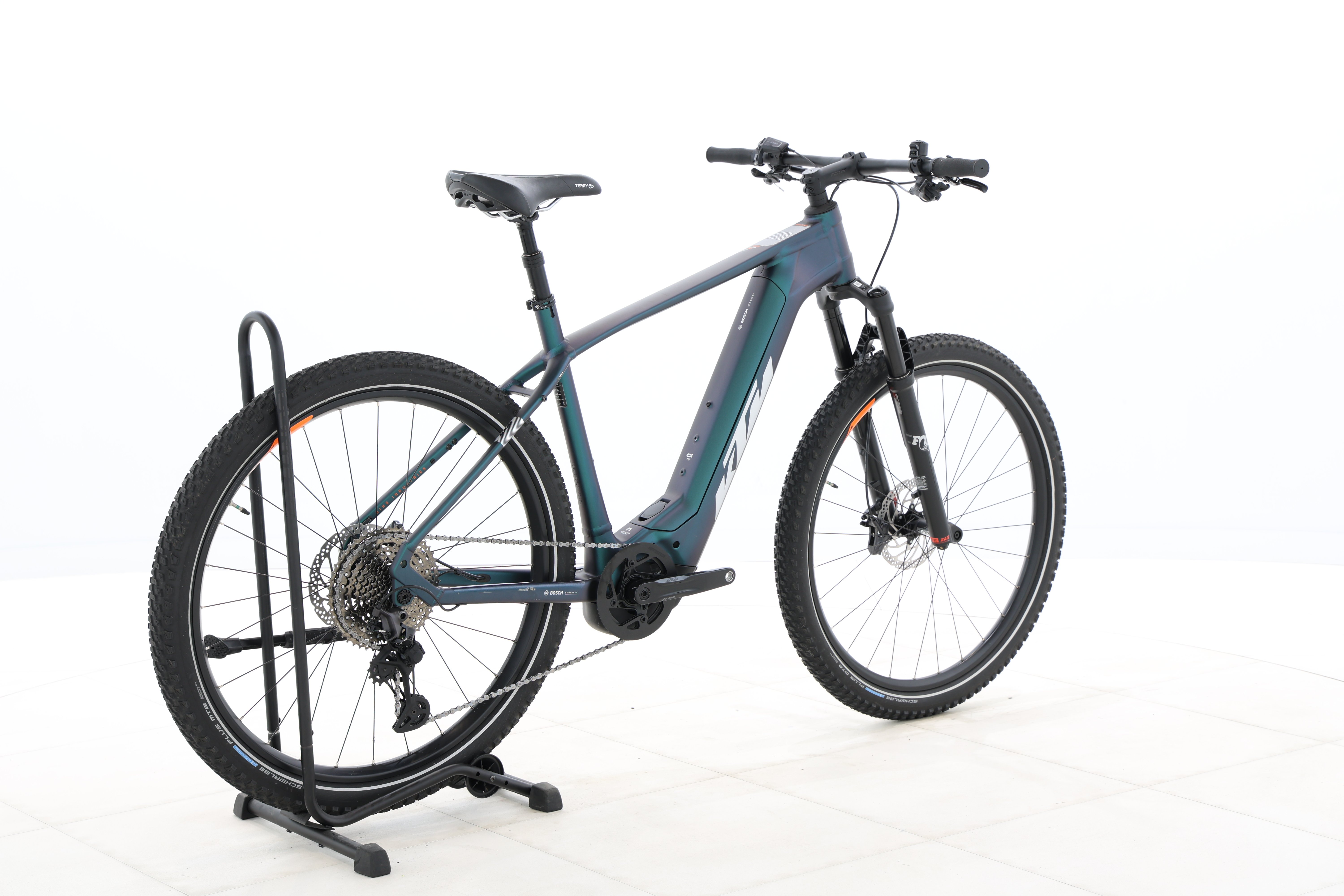 e4f17563-4c4f-4a02-96d1-4eef2f05a2f5