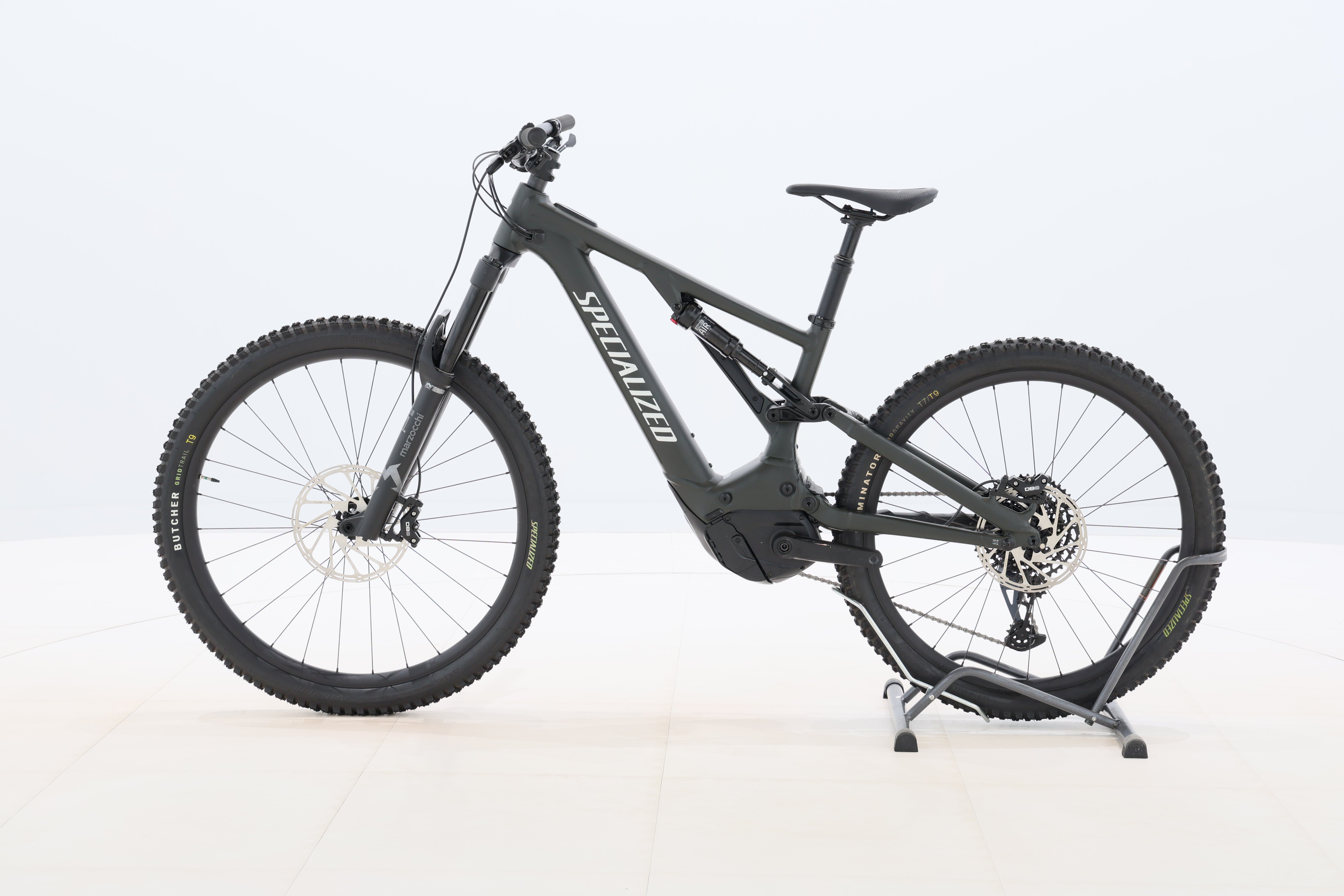 c7ea5f82-9fe8-468f-99bb-597bb2125caf