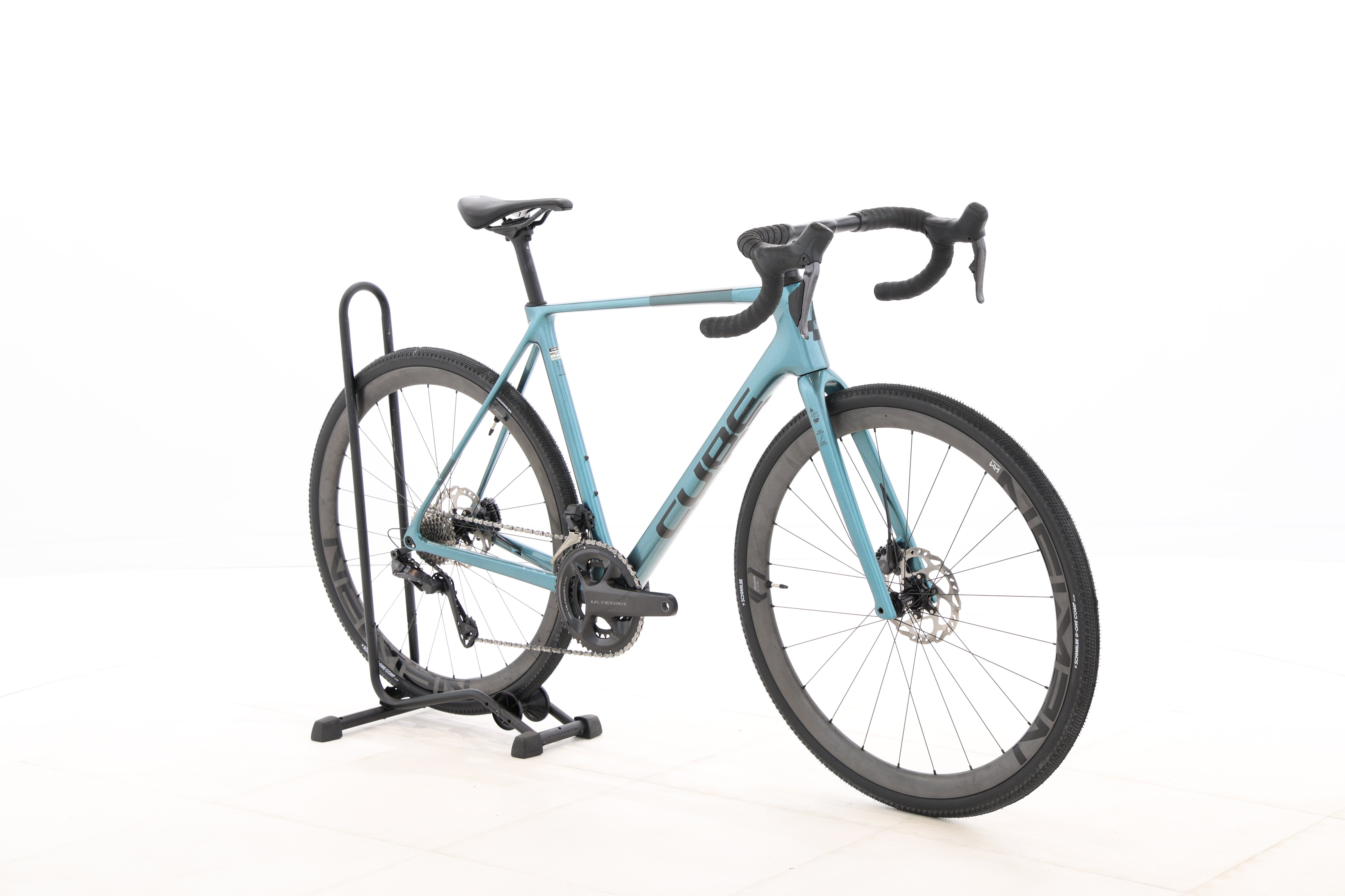 e51db9f3-279f-4d5f-b279-7cc0e829f68b