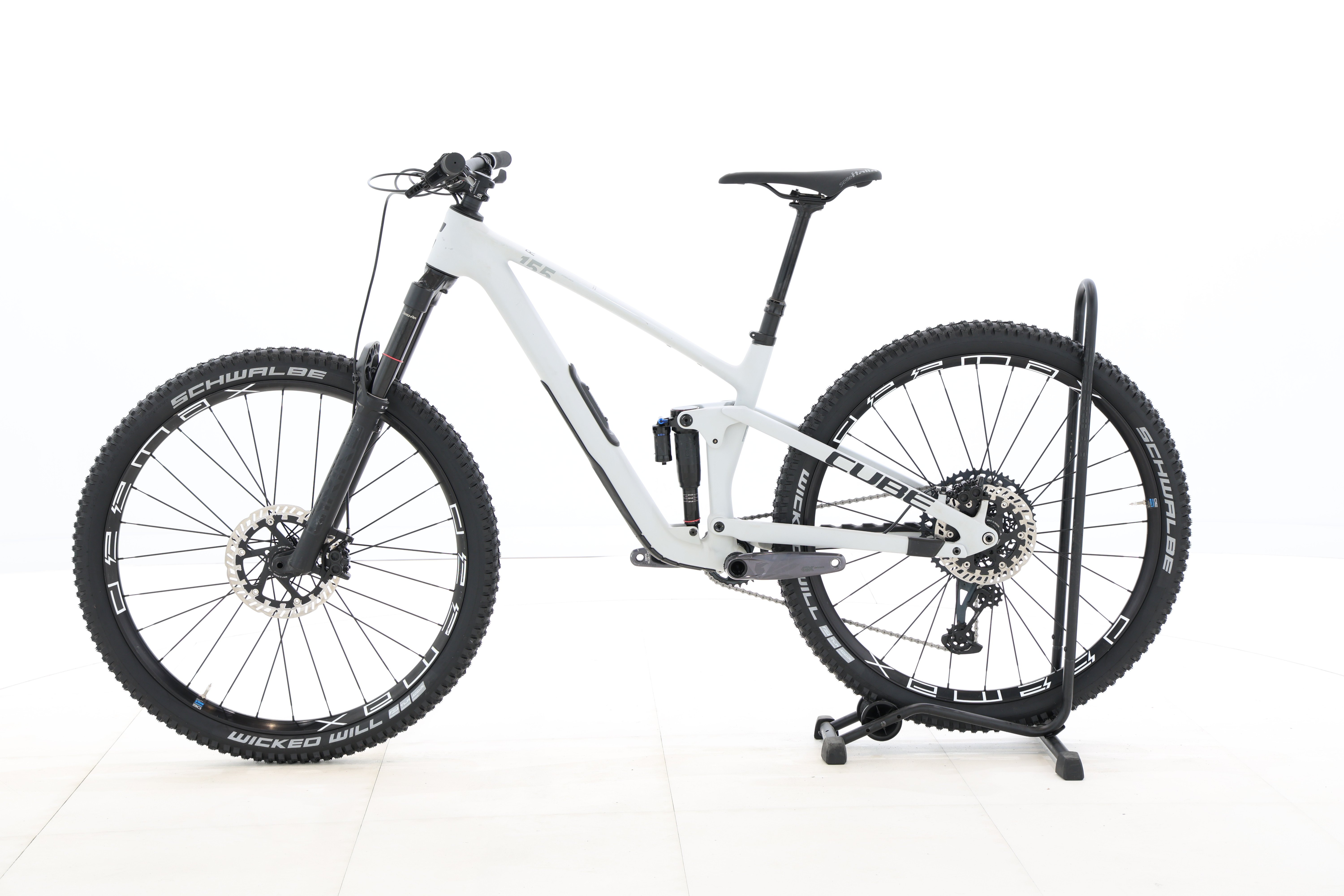 01e8eb31-a2a7-4c18-b421-8070cbb4e4b4