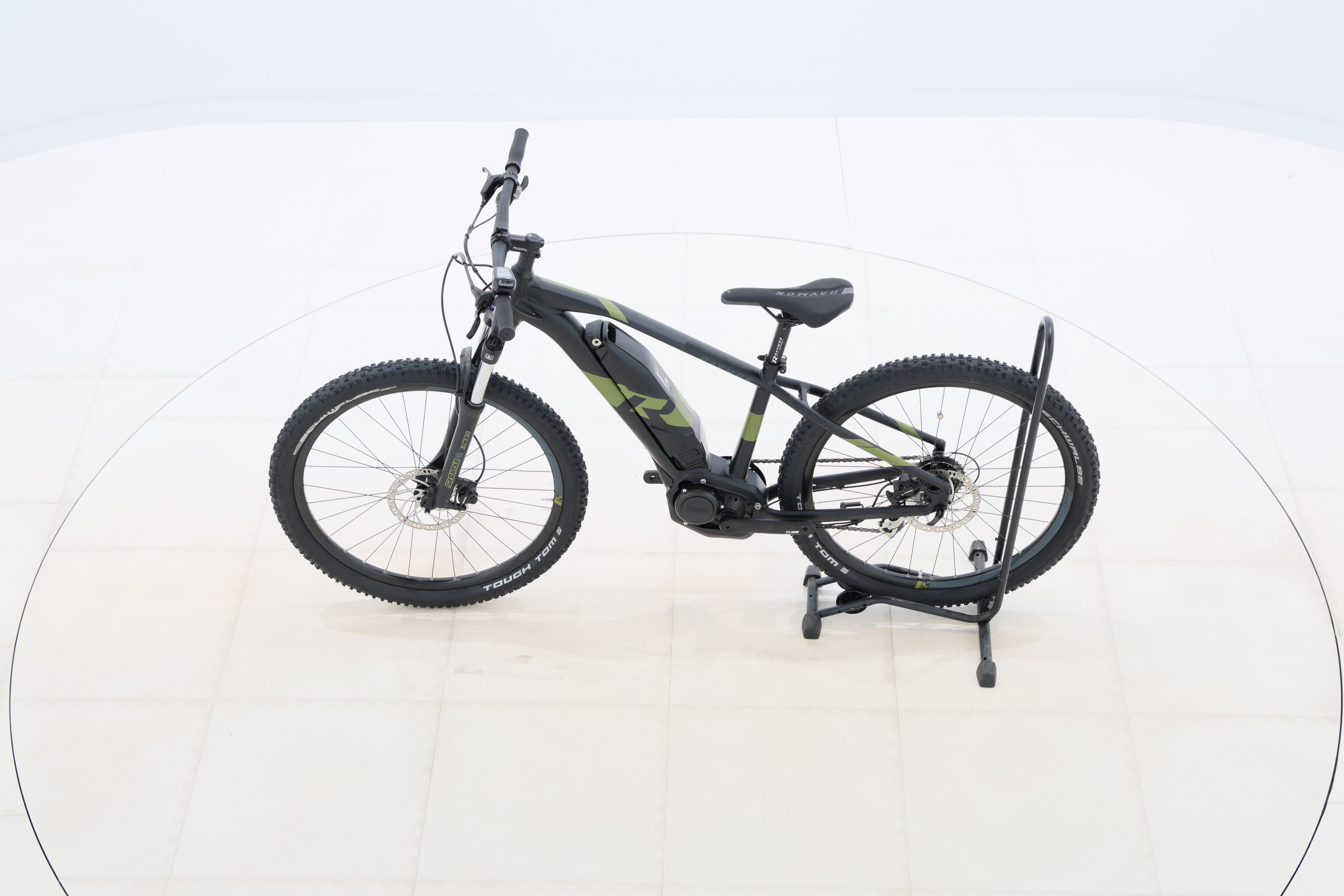 0e7a743a-d4d0-421e-bc22-422776181574