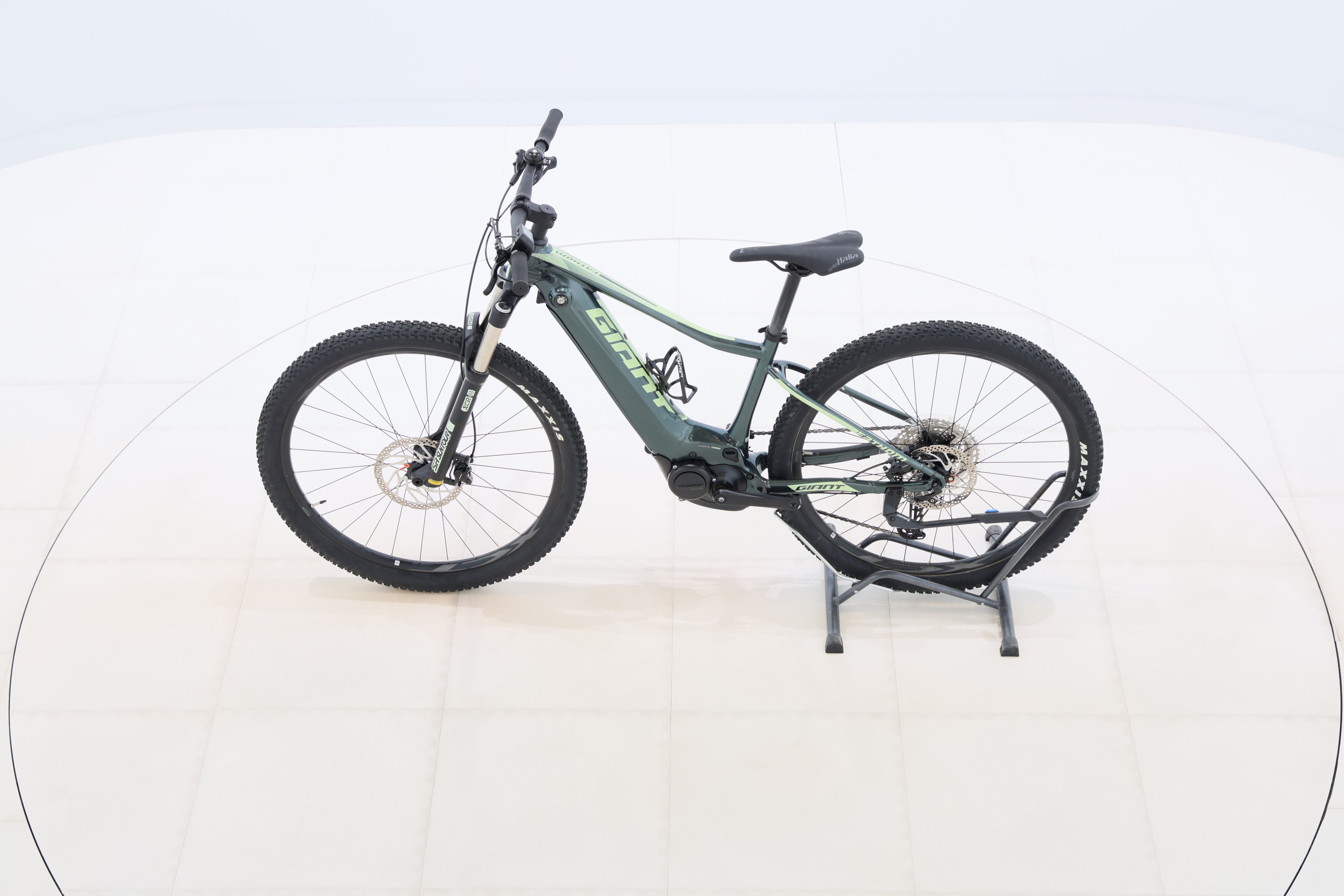 8926cc61-7c3d-4fb2-9cbf-25b56b8010c9