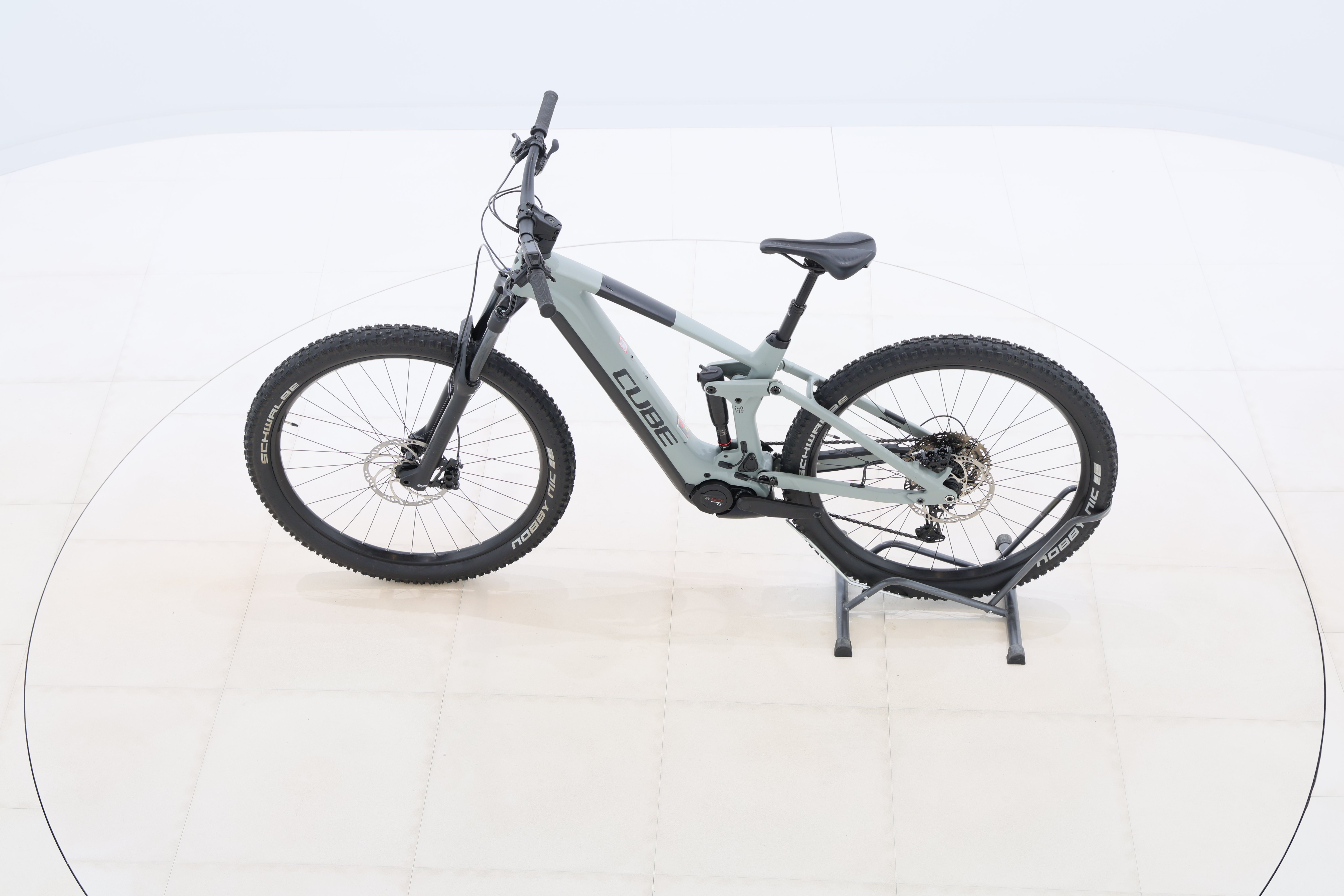 e2882af4-547b-40cd-b1c6-76316649d7cf