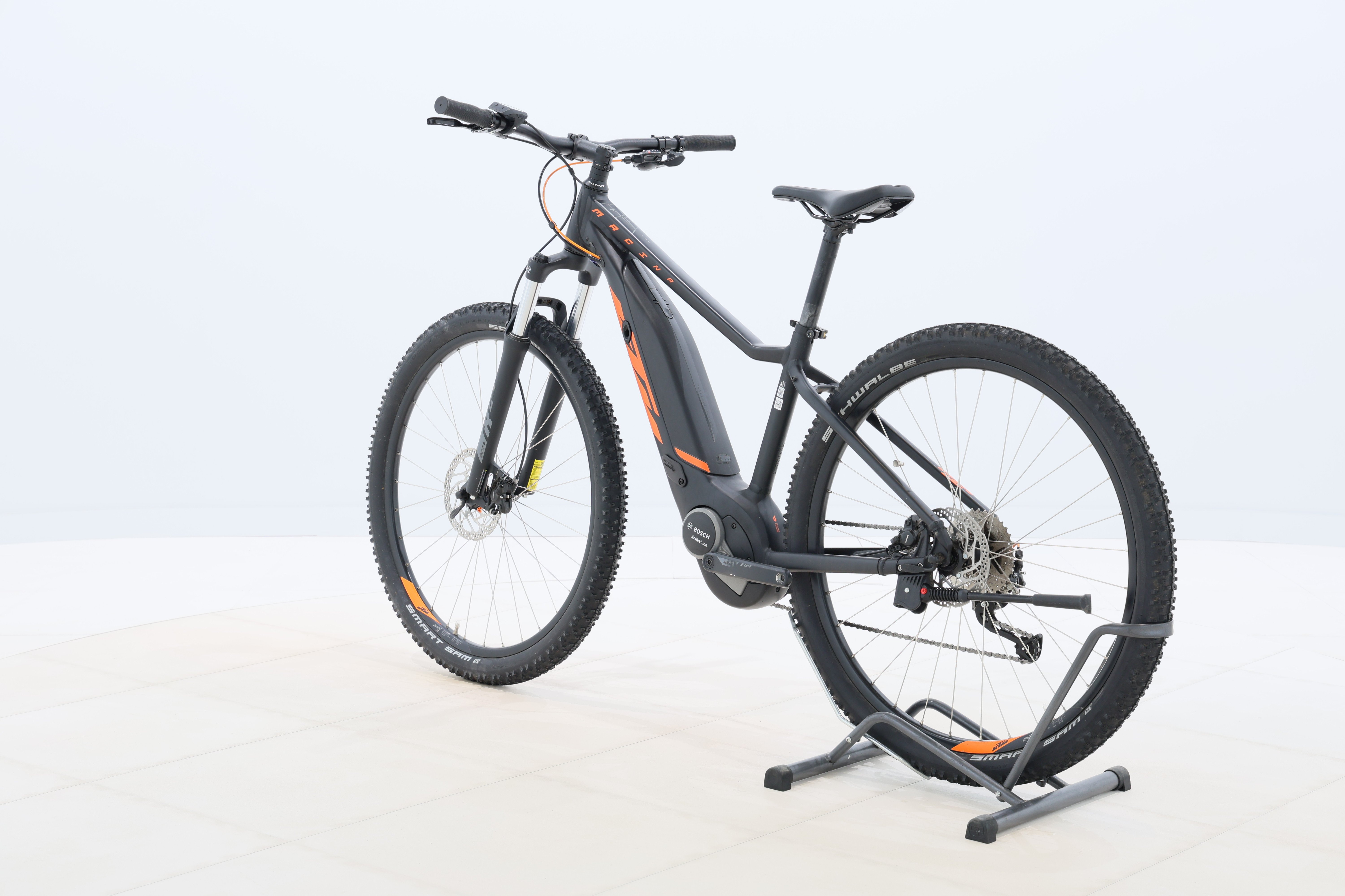 94a0c8f8-51f0-4b62-a2b3-a6fa5e71ac61