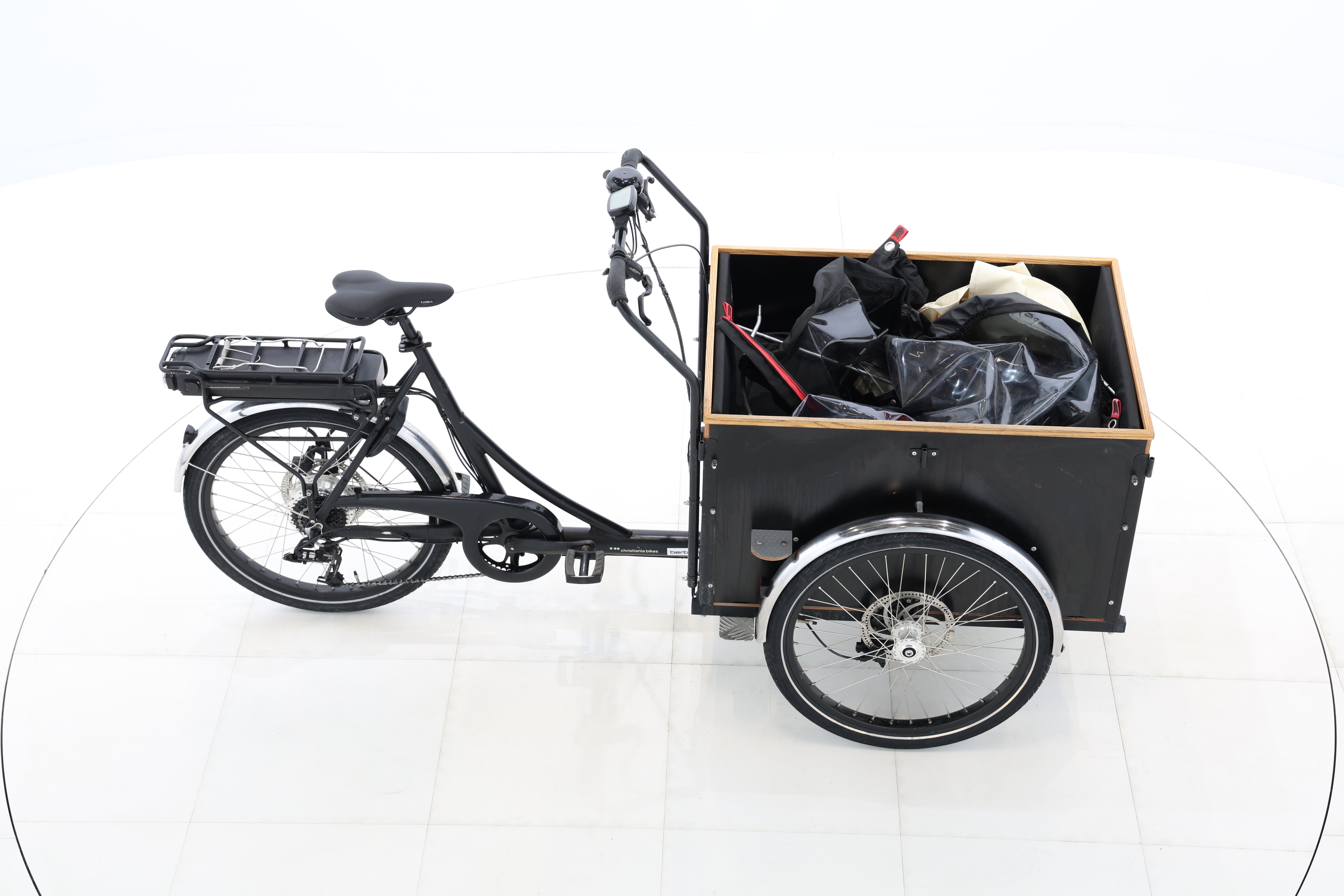 74752428-f3b1-4010-bee9-a2be63158de7