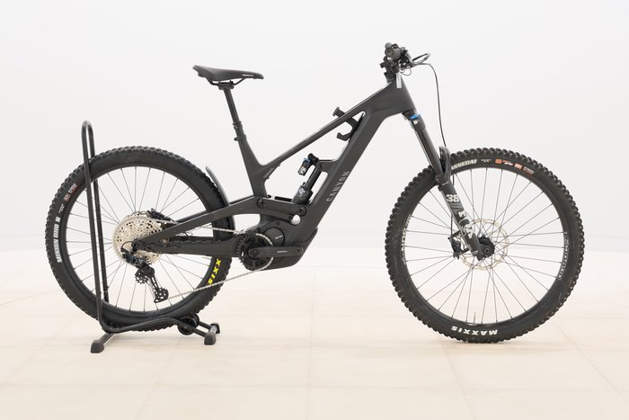 Canyon TORQUE:ON CF 8 2023