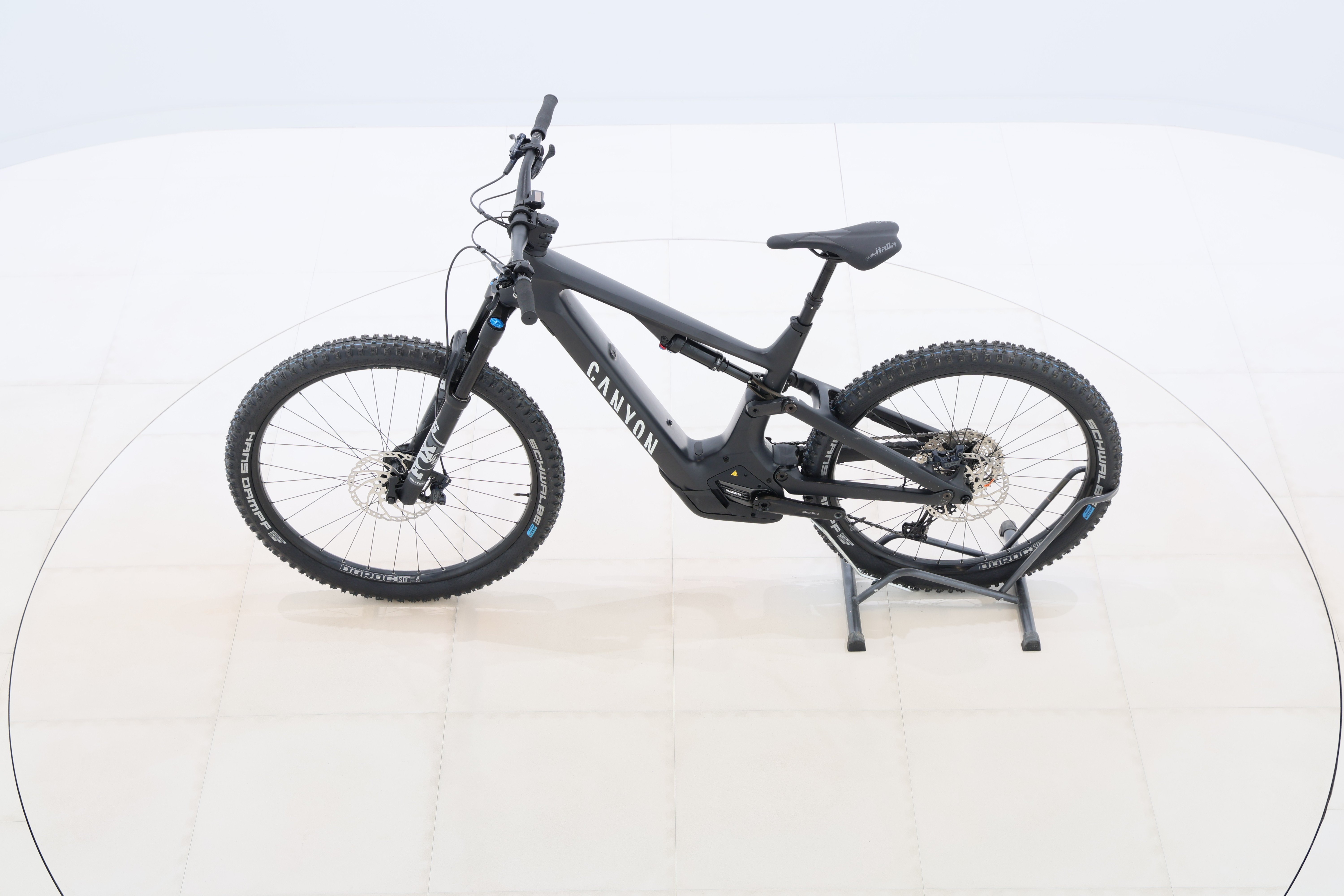 0b5ce323-e577-455f-8818-82c633f3bc89