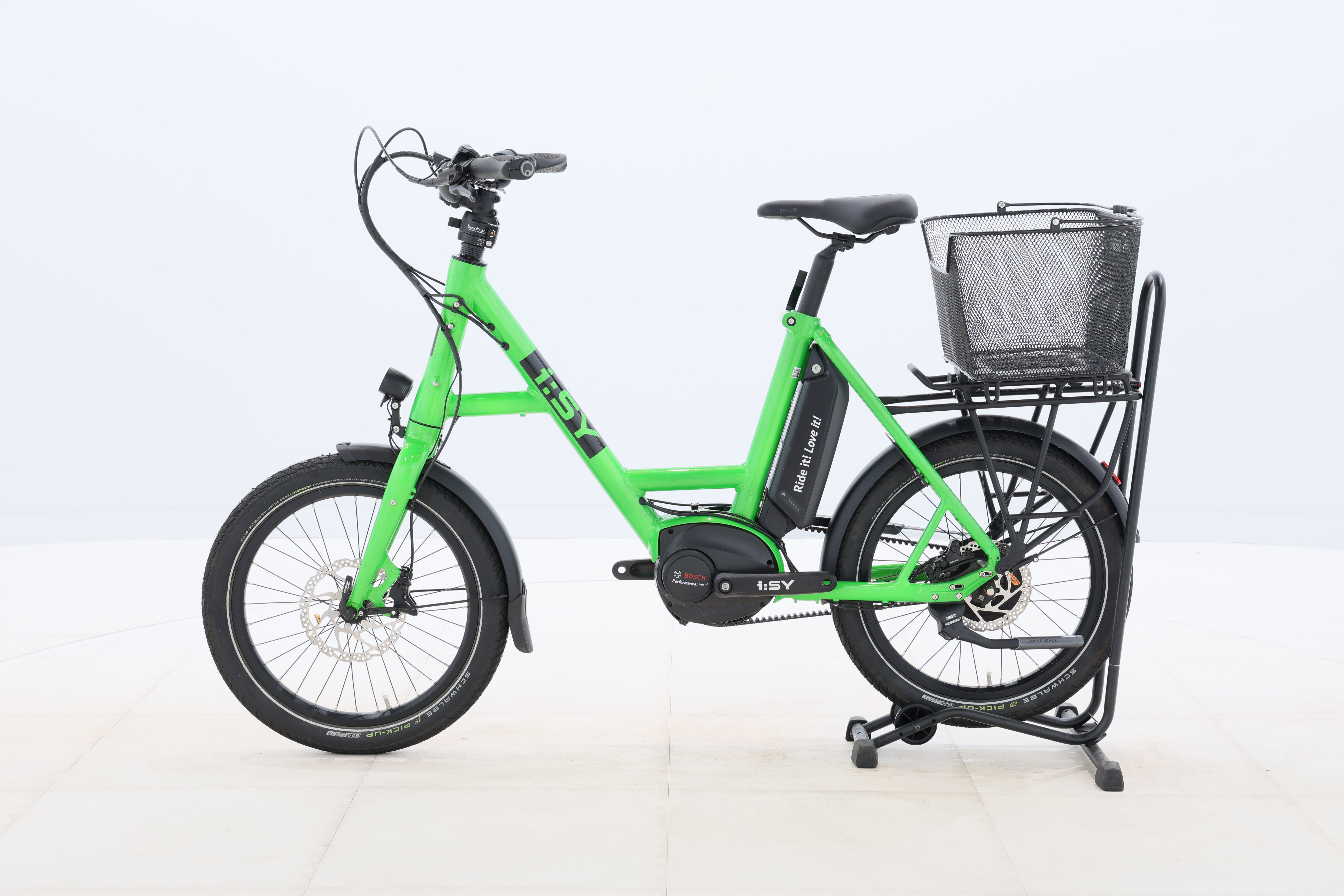 40de1e00-f673-42eb-87c2-f5a8f6af5afe