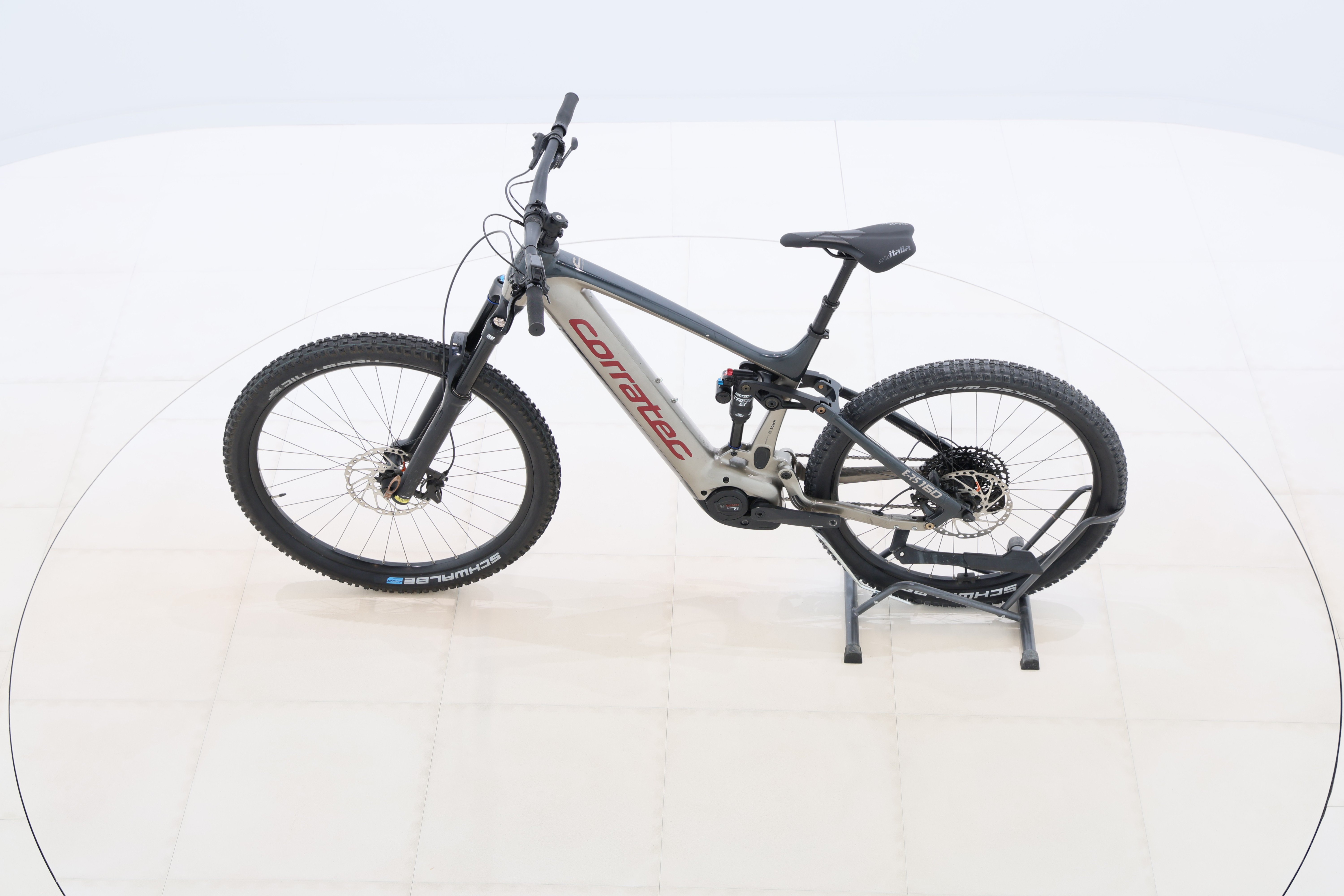 f0083b99-1f91-40f8-b4d6-f7b857c7d01c