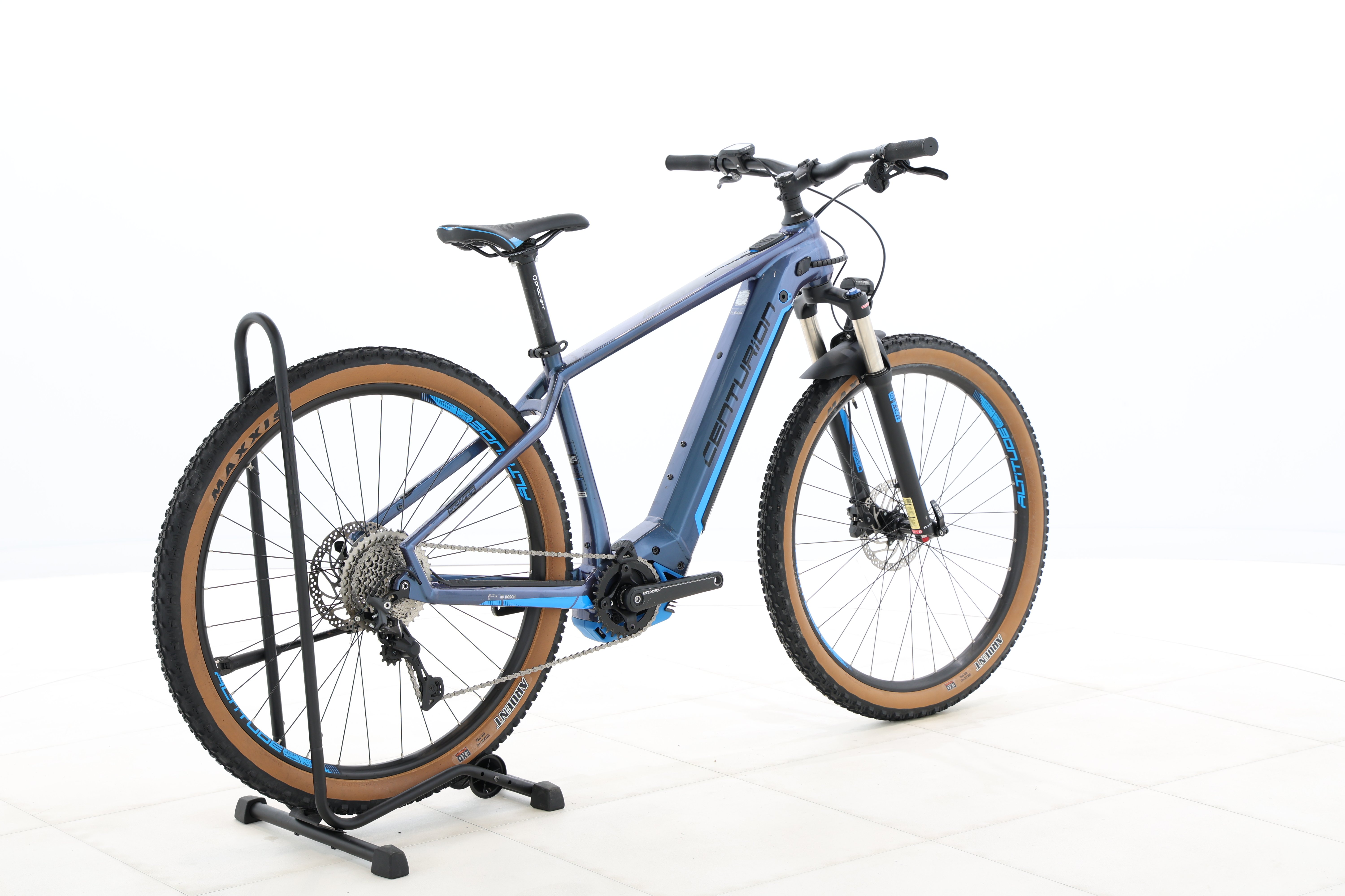 9dab6f3d-ce42-43e4-99de-93731e96e59b