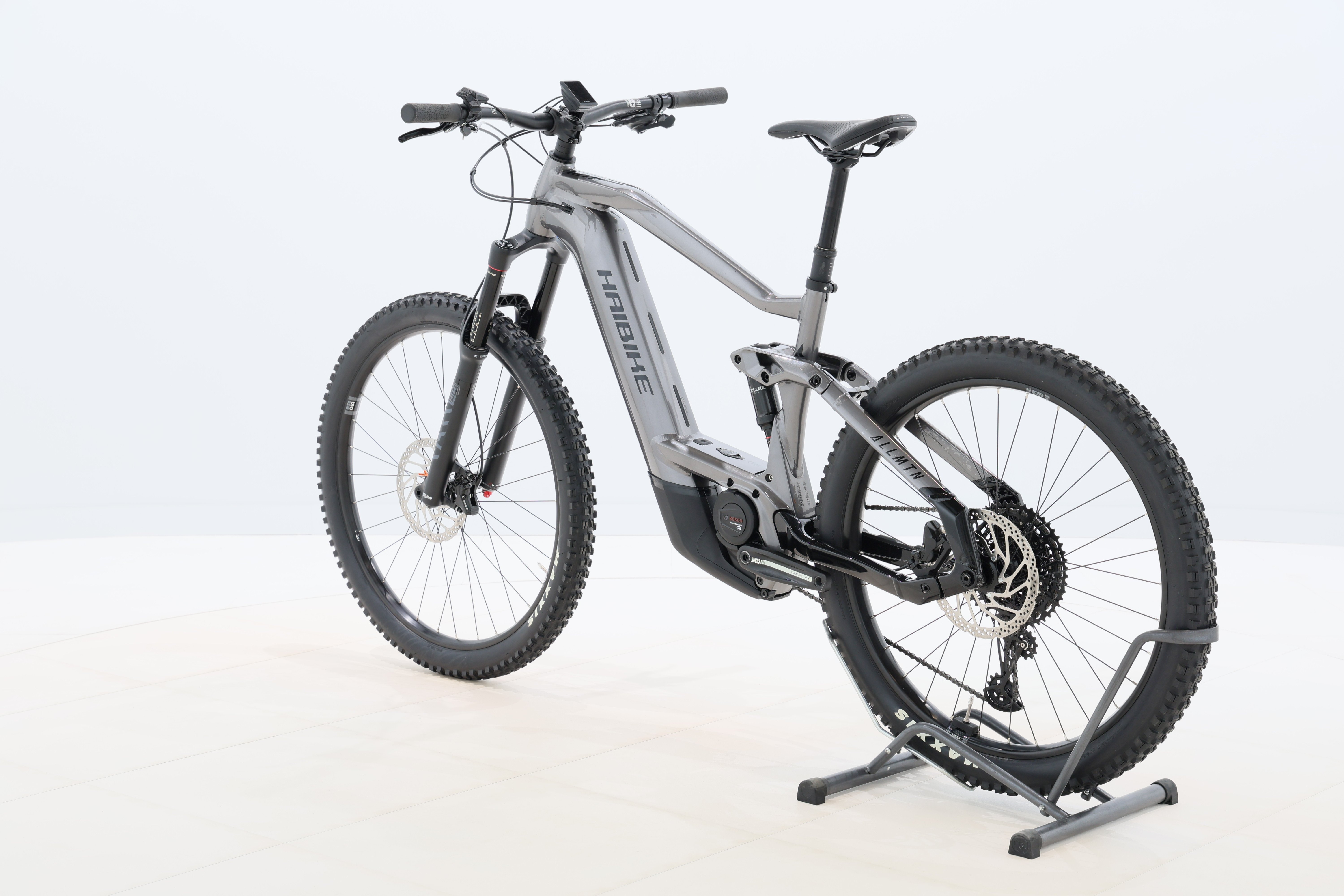 5f70f90f-e612-4415-876b-8a9a5dc87a99