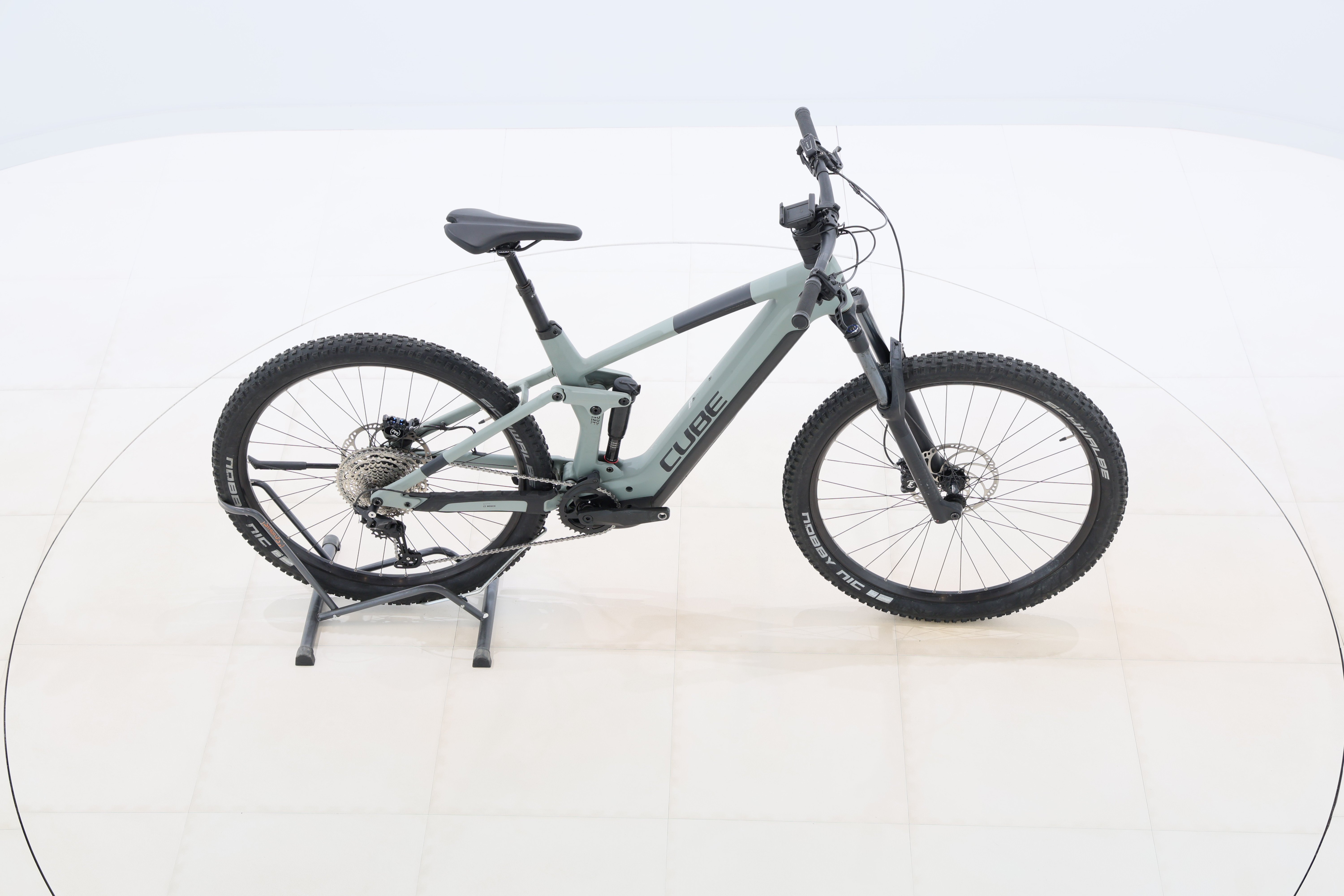 b400e3a8-5bea-4408-8610-6828567a075c