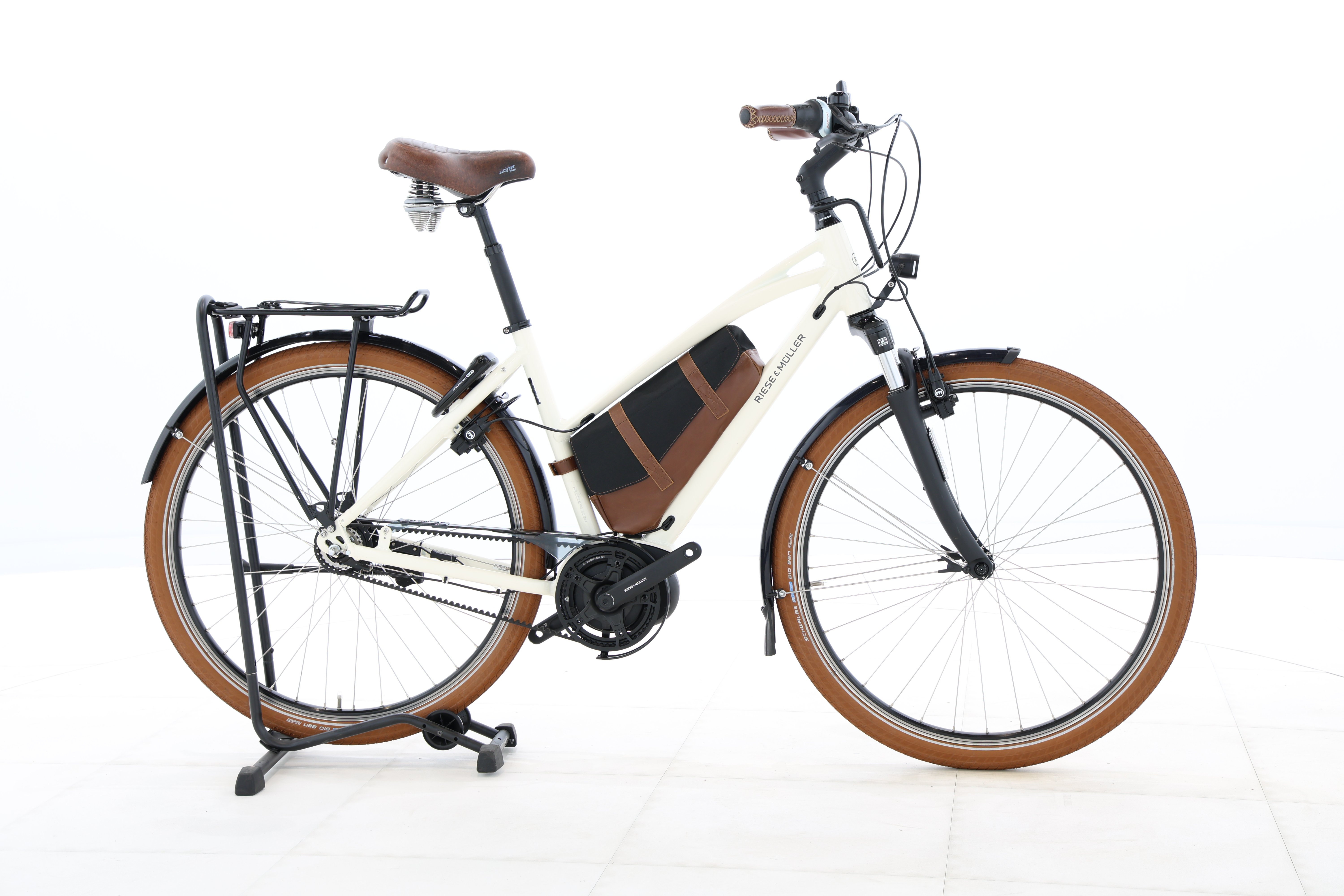 b30a9e4c-59fc-401b-873d-20fa7d1529c3