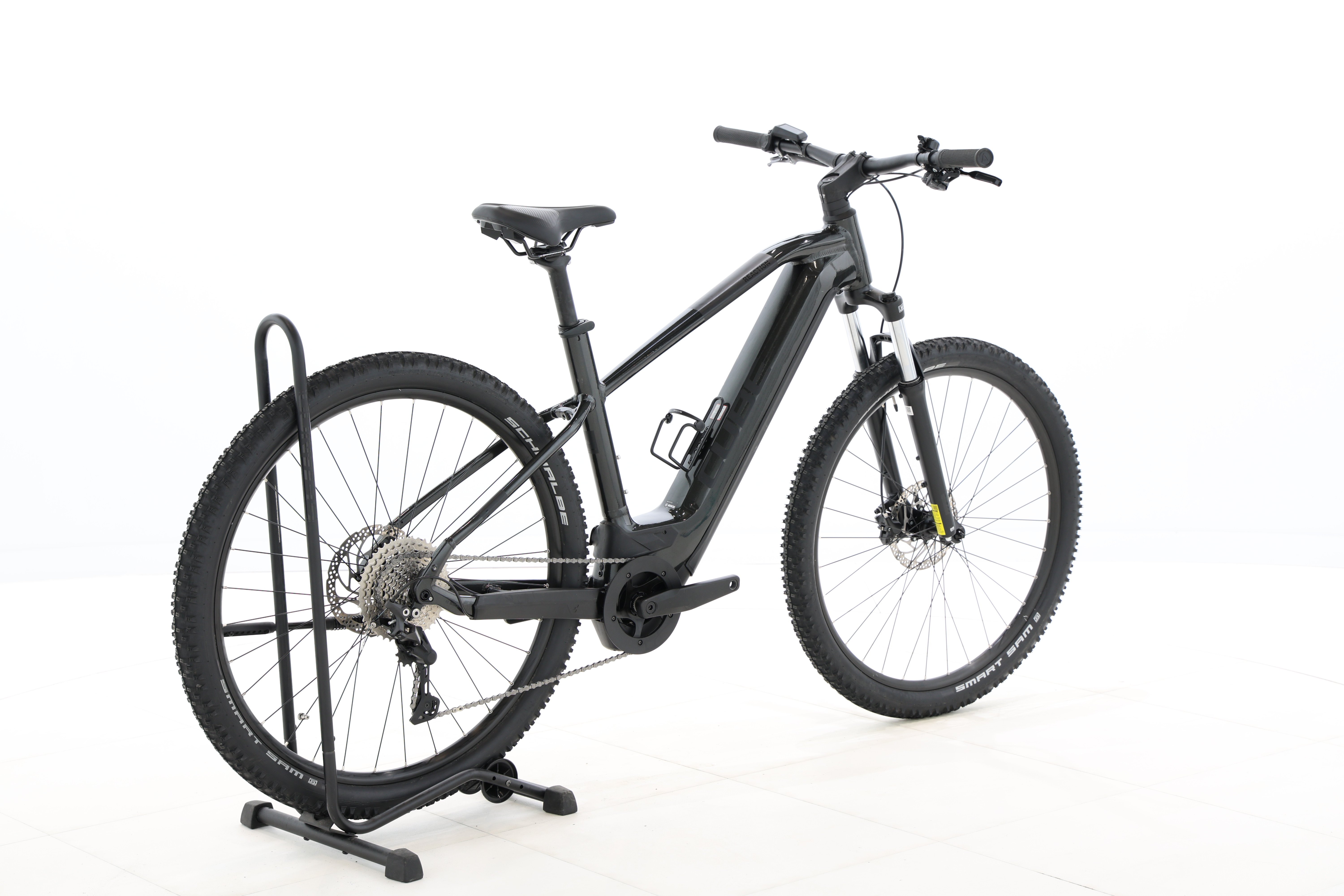 ee0efa12-d907-471c-9a3b-e1fc9815f80f