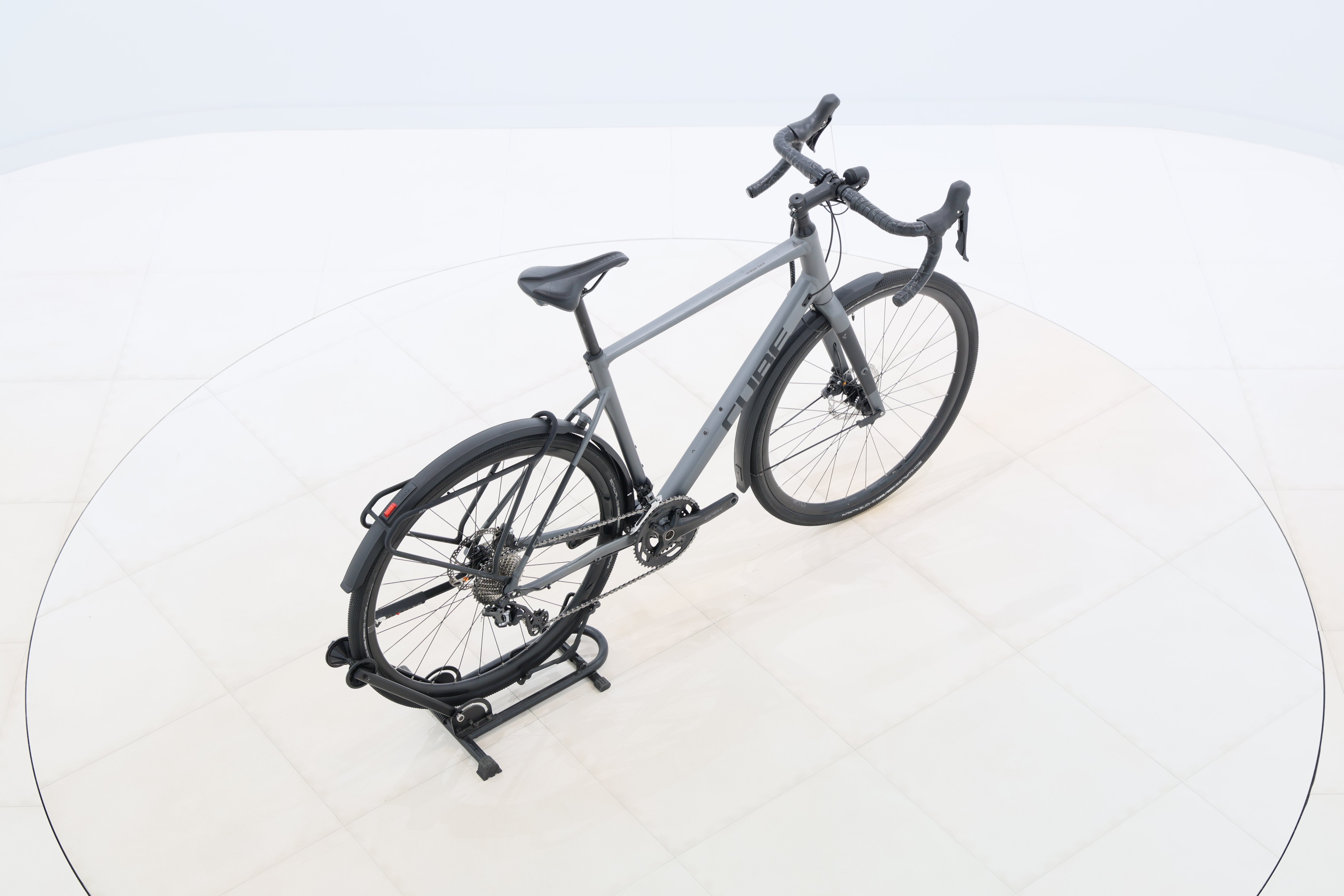 130e03c6-caec-40a4-9369-e355b3e4005b