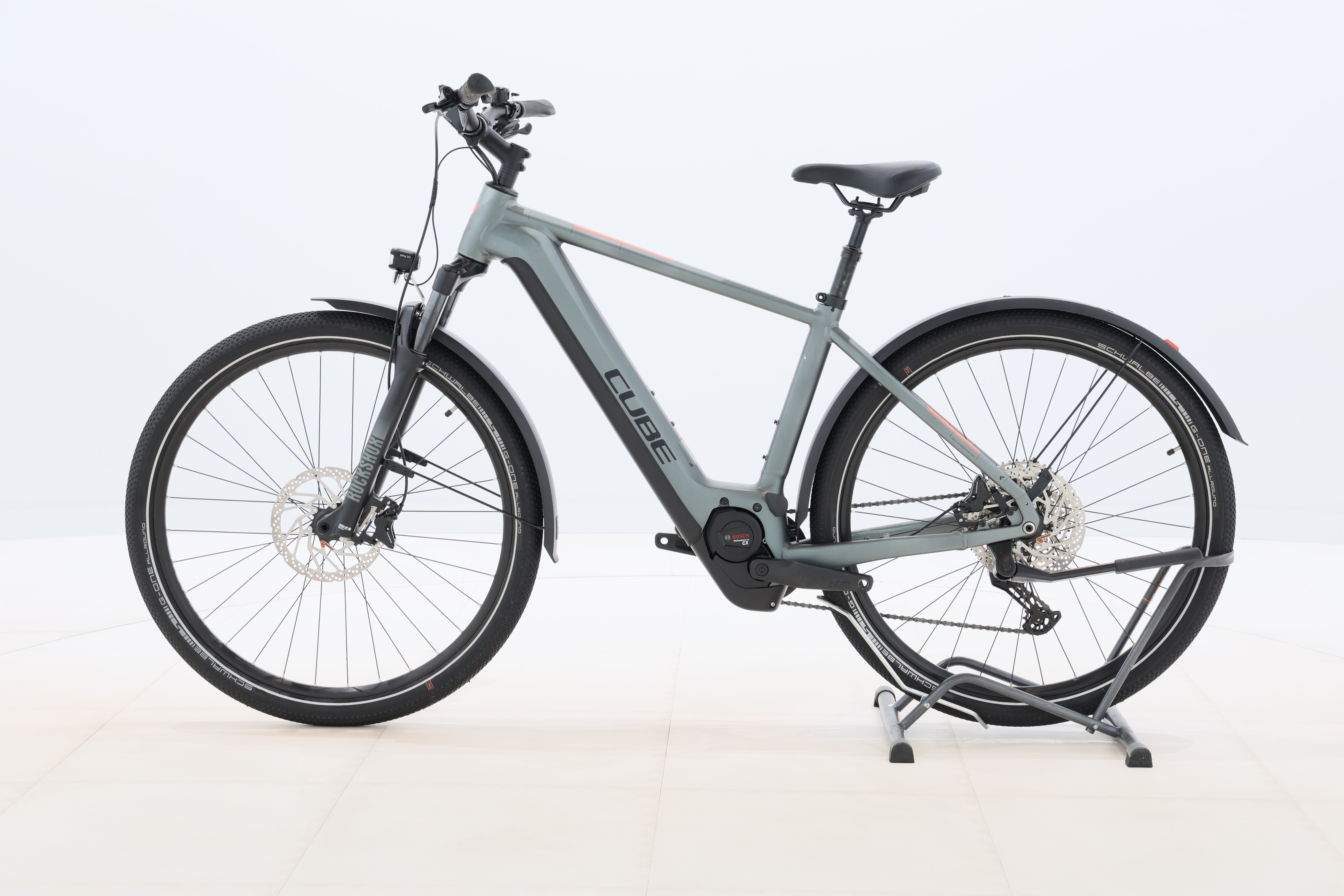 e1b62ca0-6125-4453-84f1-36373cc48e4e