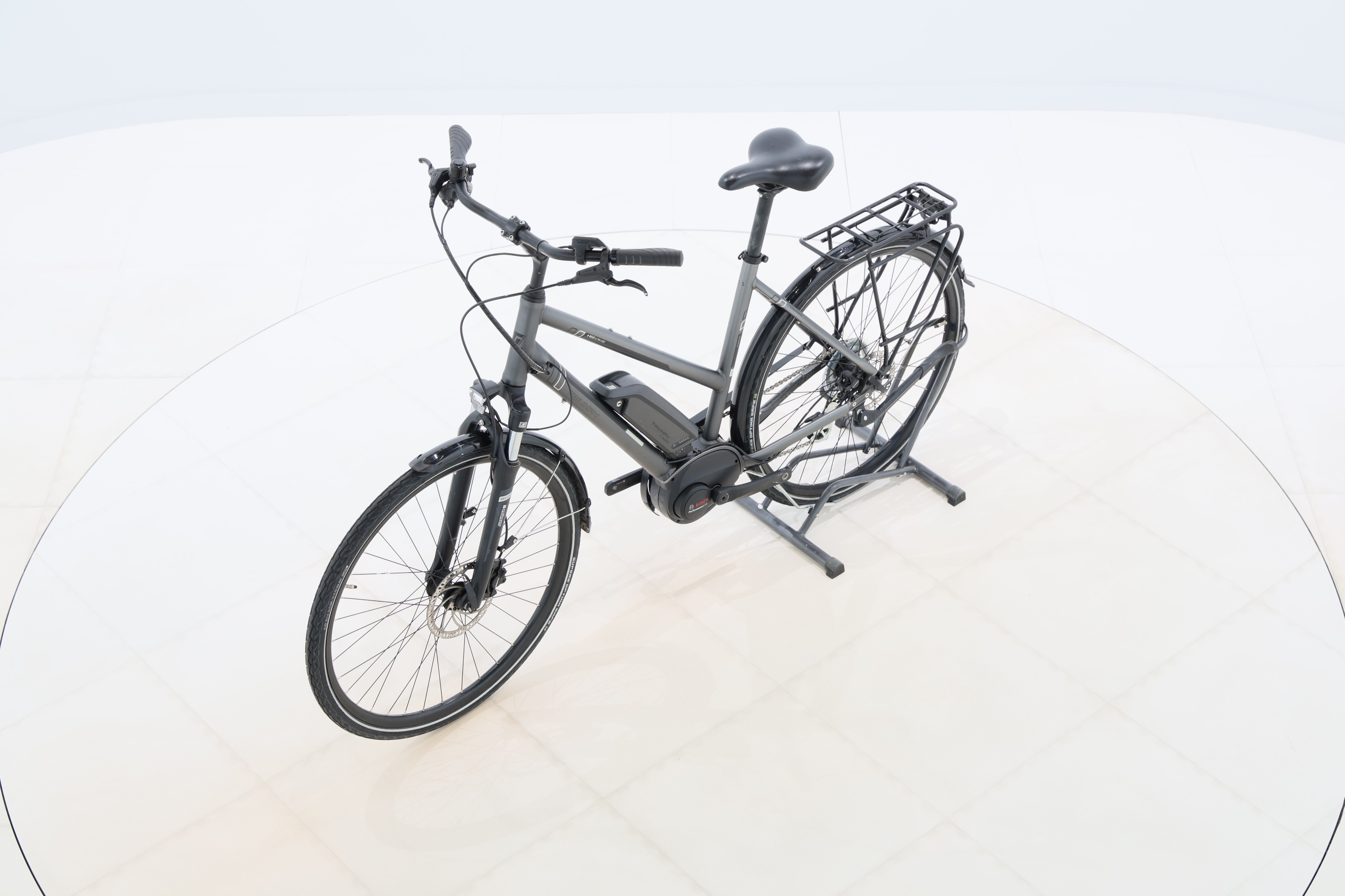 c0d689f4-3933-4201-8b95-af18ba90854a