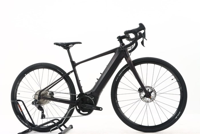 Giant REVOLT E+ 2023