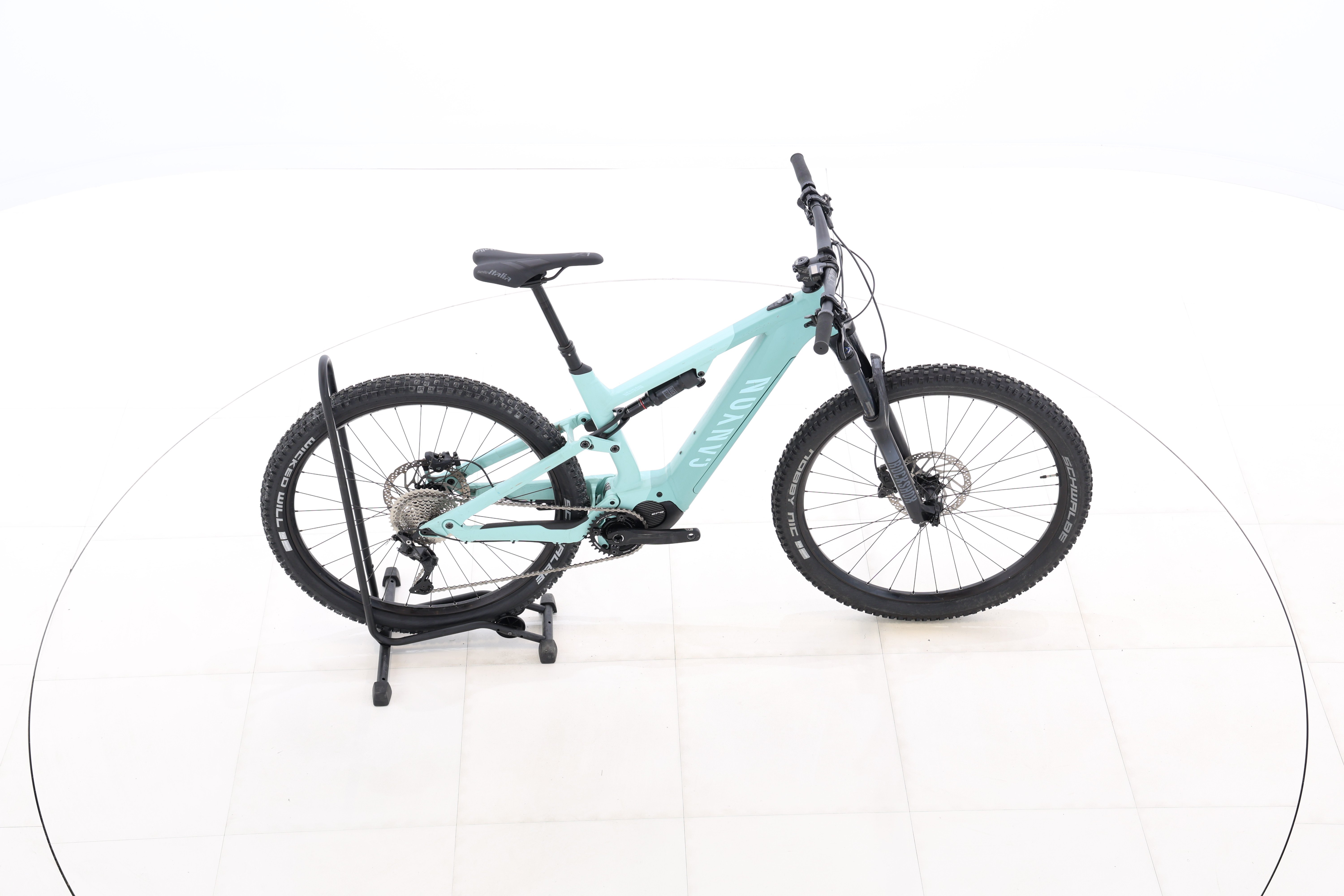 828a0d3c-69dd-4439-b3f6-64ef689c4f70