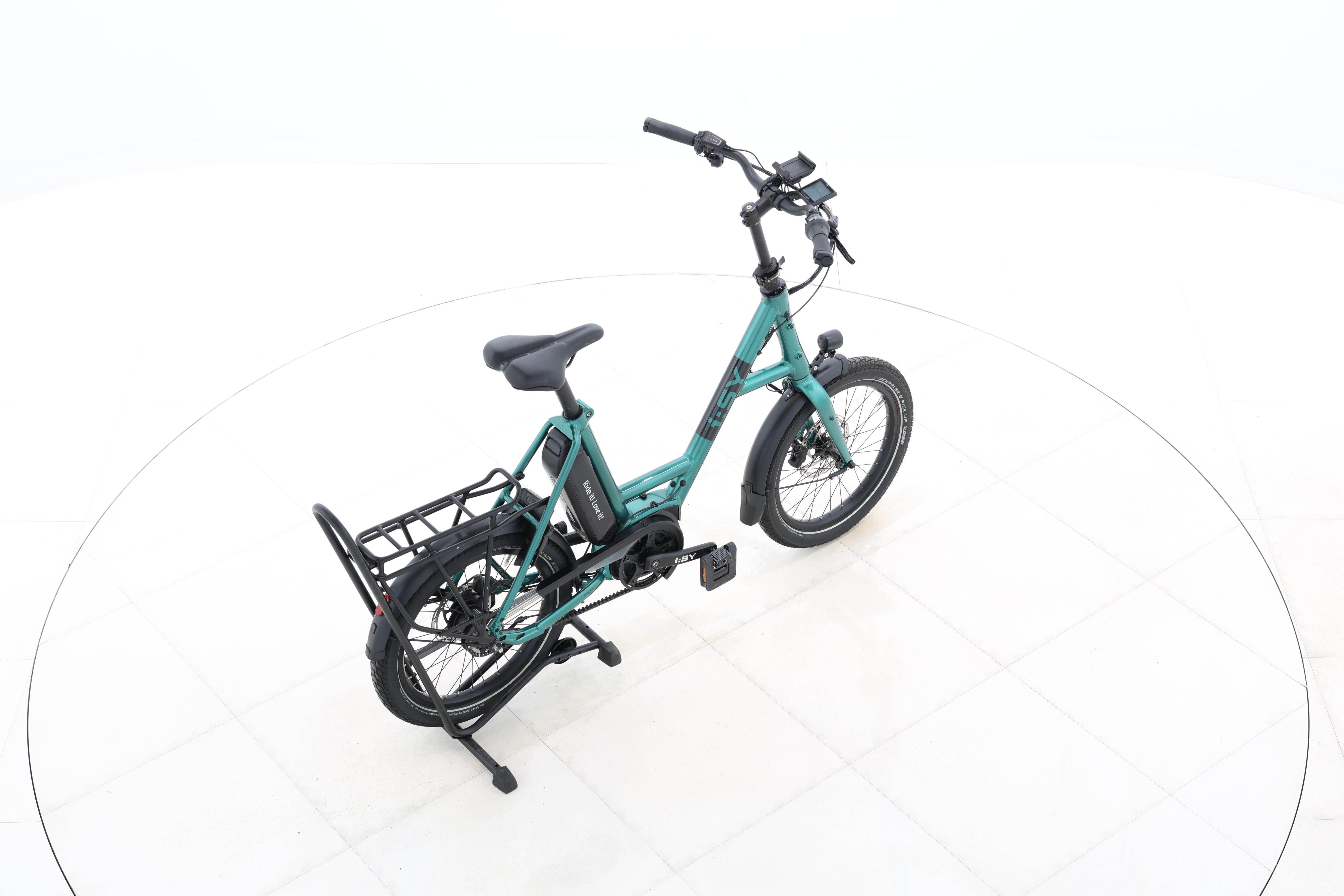 f90df3e6-59a1-41fb-b473-d1006e64c1aa