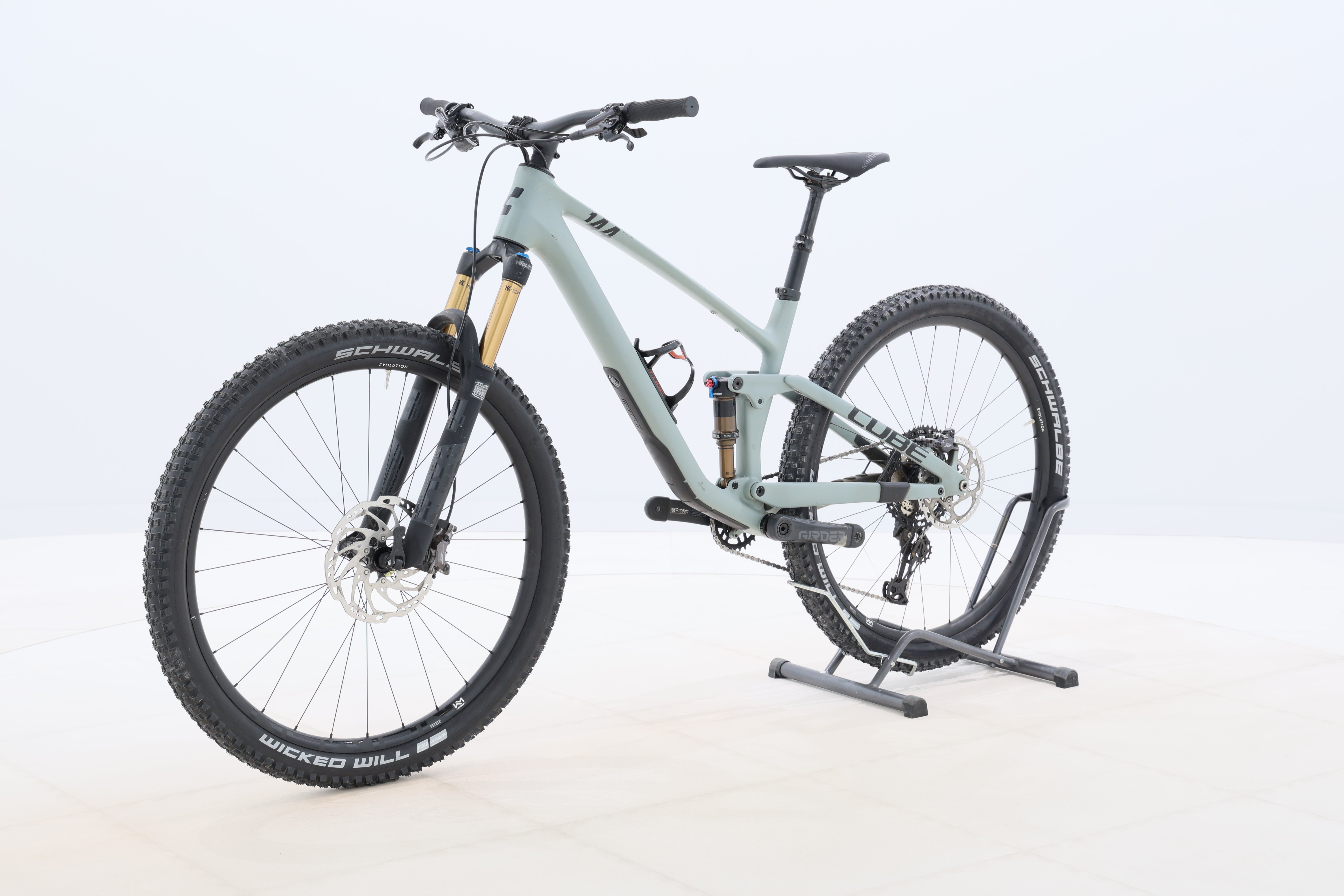 3e9c1ba8-b001-42cb-beab-758d91cfe1fa