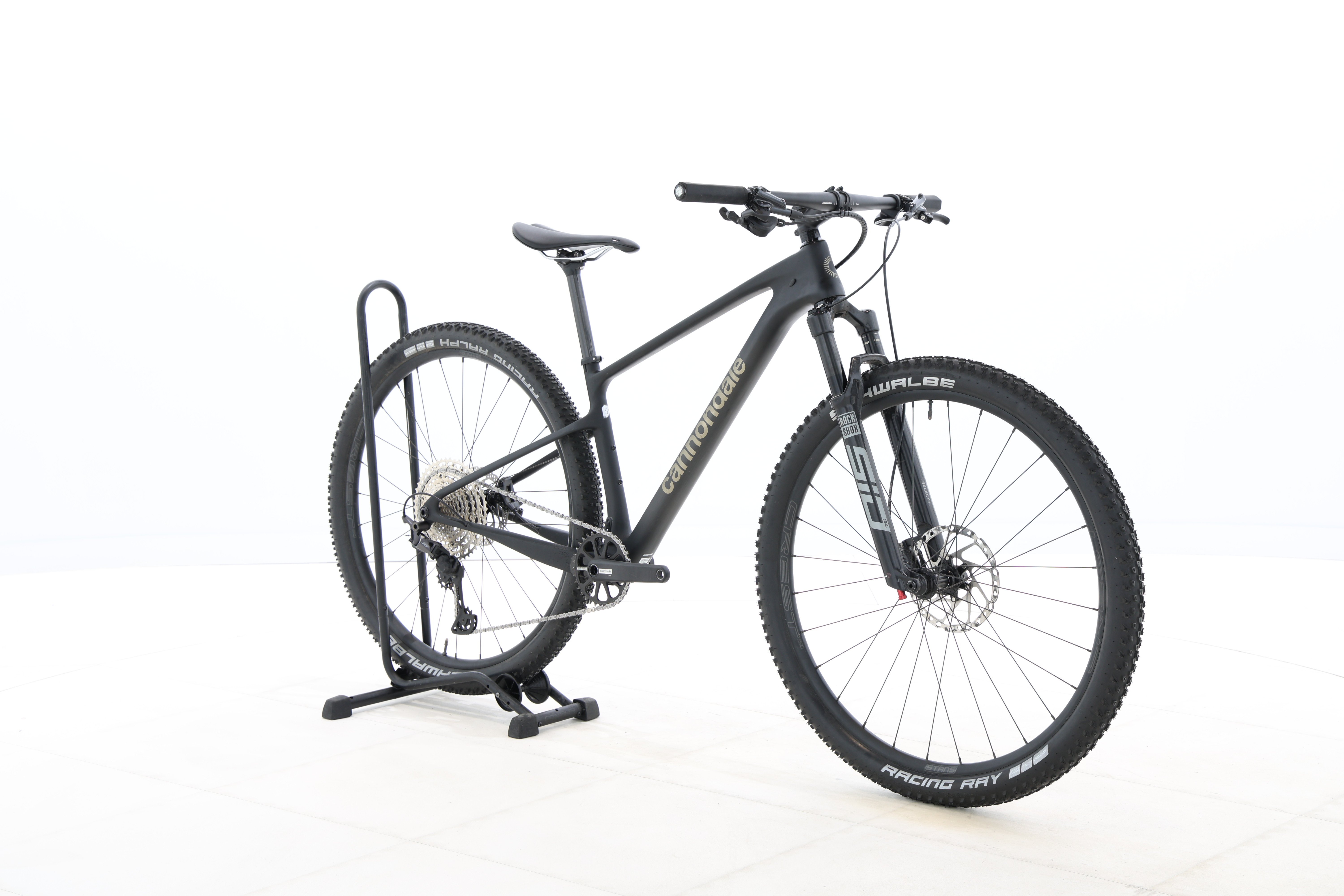 366b4b27-1cb2-4db9-a3de-a006776e01ed