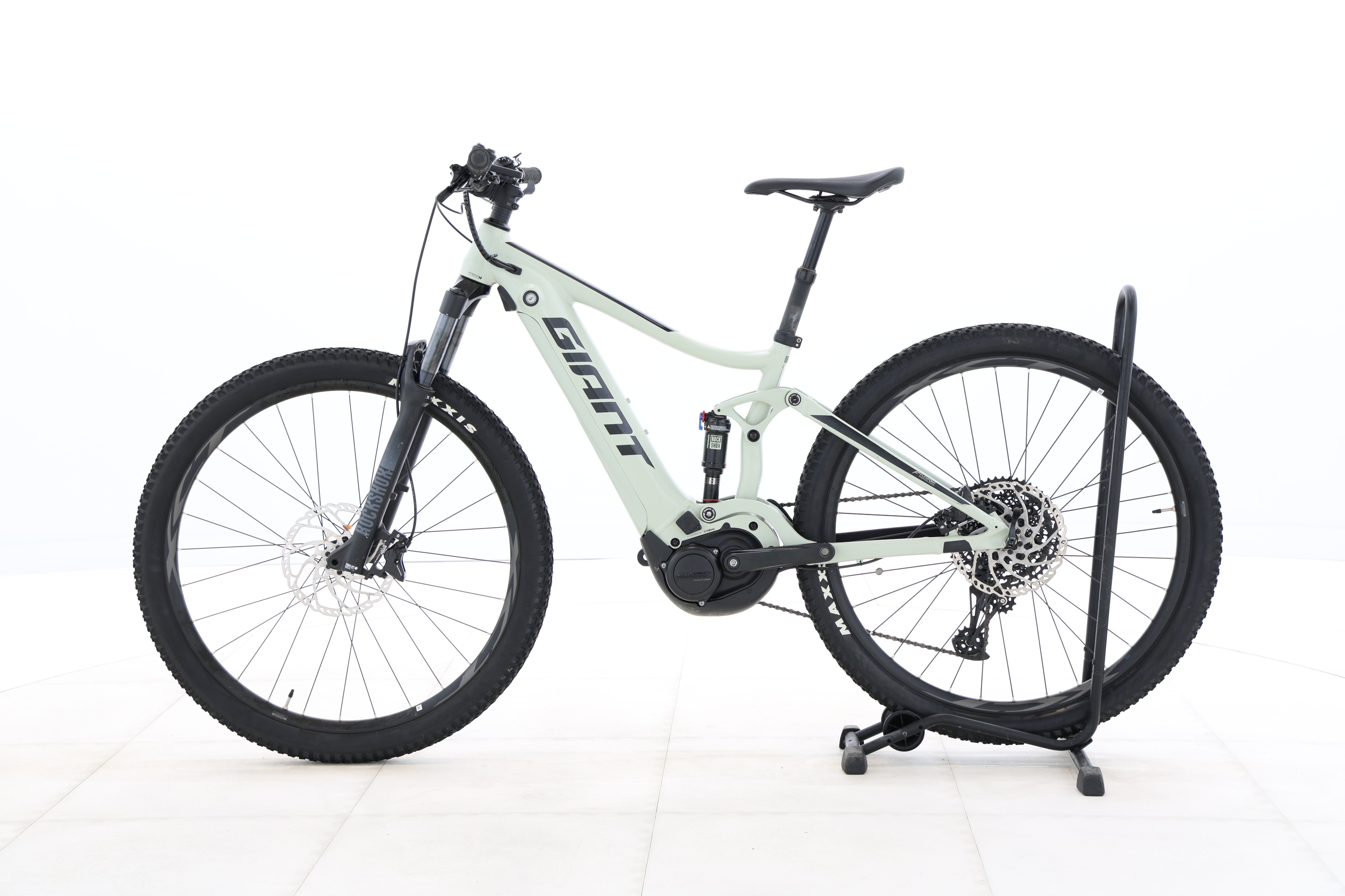 6cc88857-60ce-400e-8e0a-17e1a6e042c5