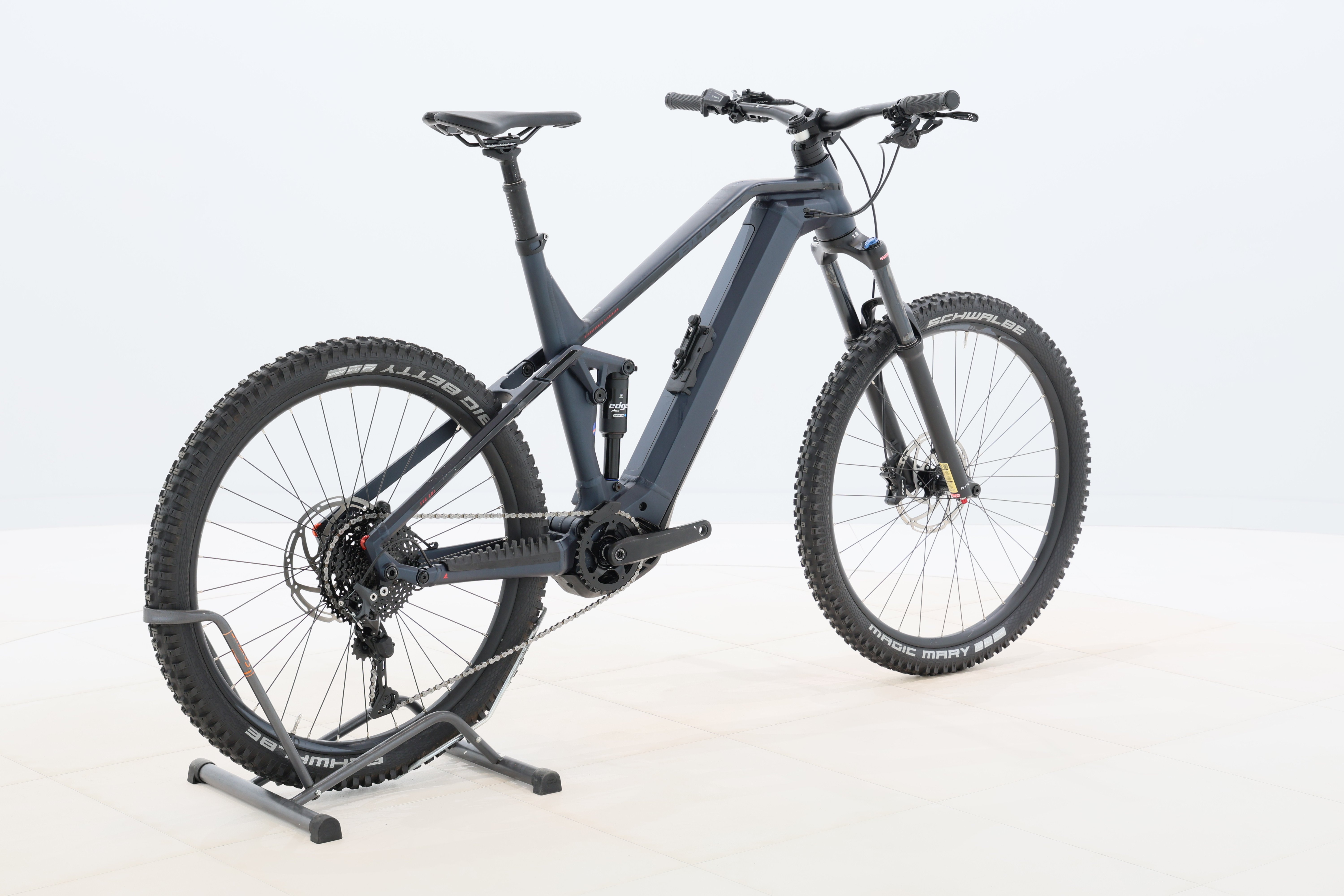 cfd1a2ee-40bc-41f4-8783-37e0baf2cc19