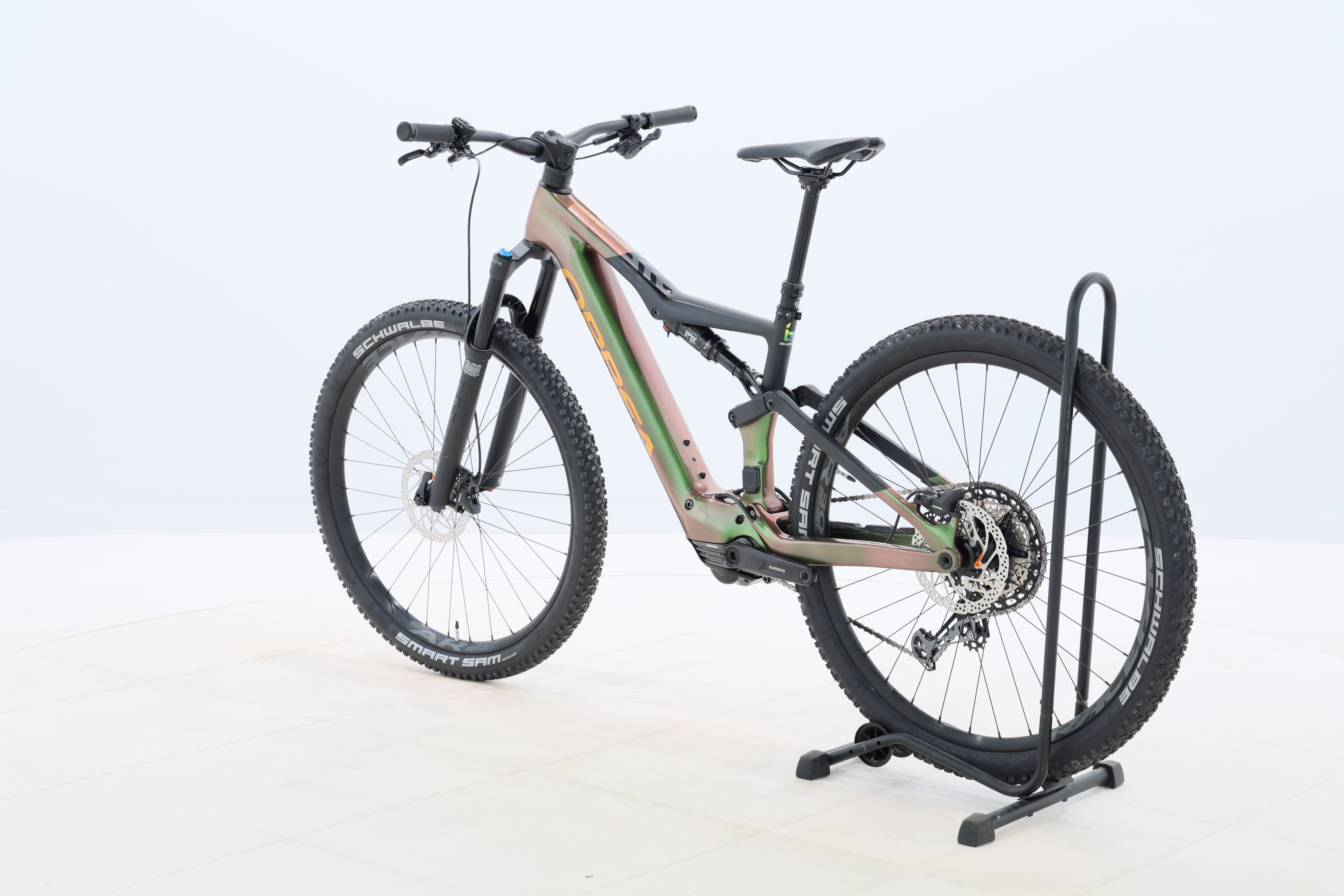 8e6301b0-de9a-4ae0-afc9-591ad698404e