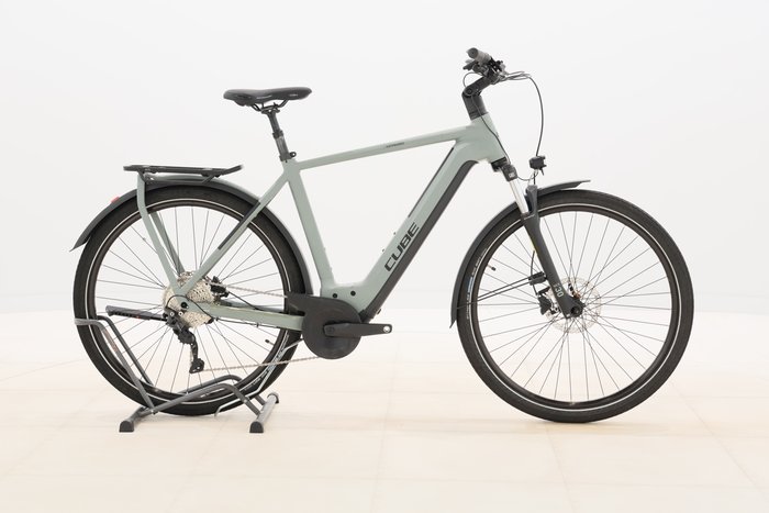 Cube Kathmandu Hybrid ONE 625 2023