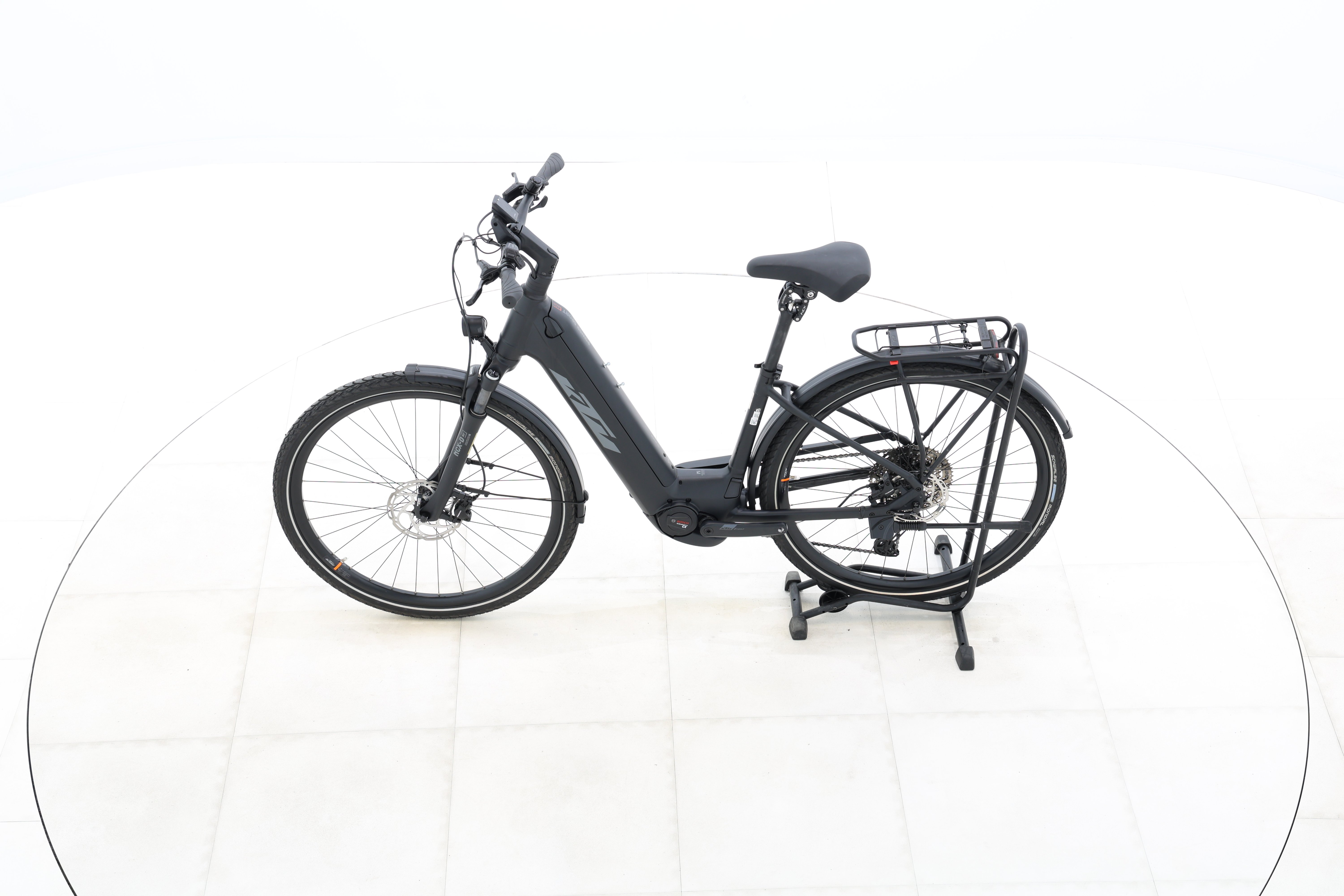 cc38e665-d2c6-43a6-b773-94a92e846891