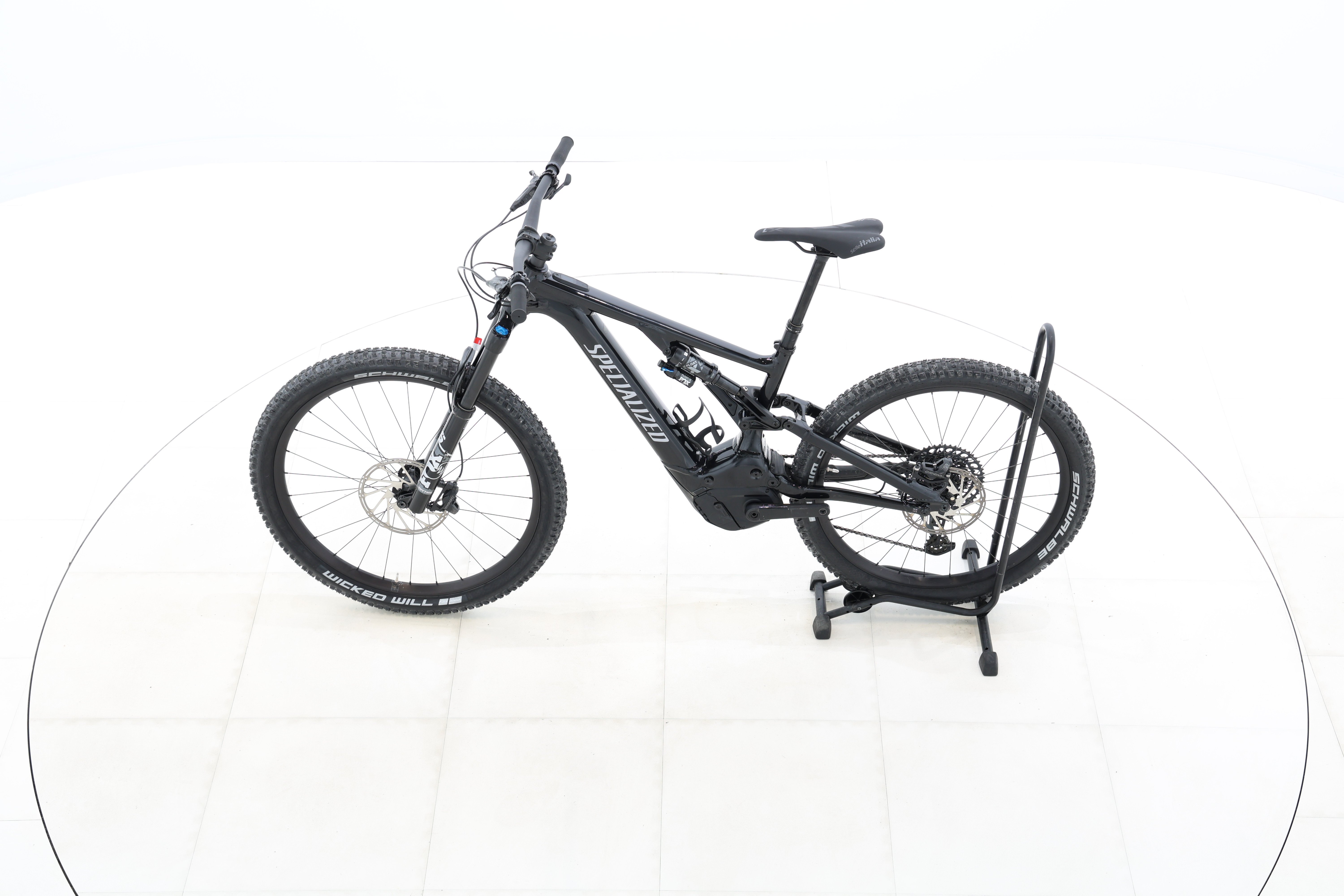 b60bf1c1-17d3-4822-89d1-99c95fe7e7db