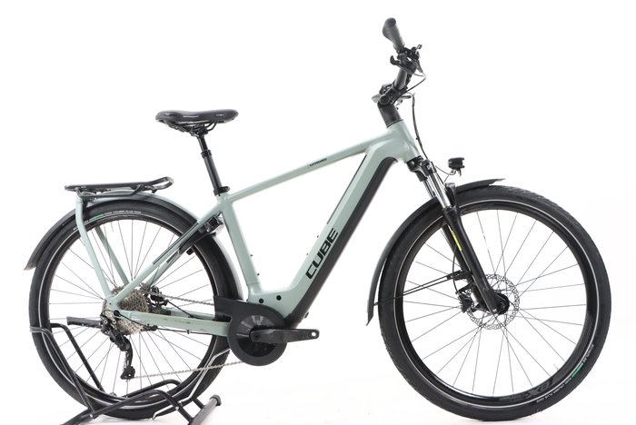 Cube Kathmandu Hybrid One 750 2023