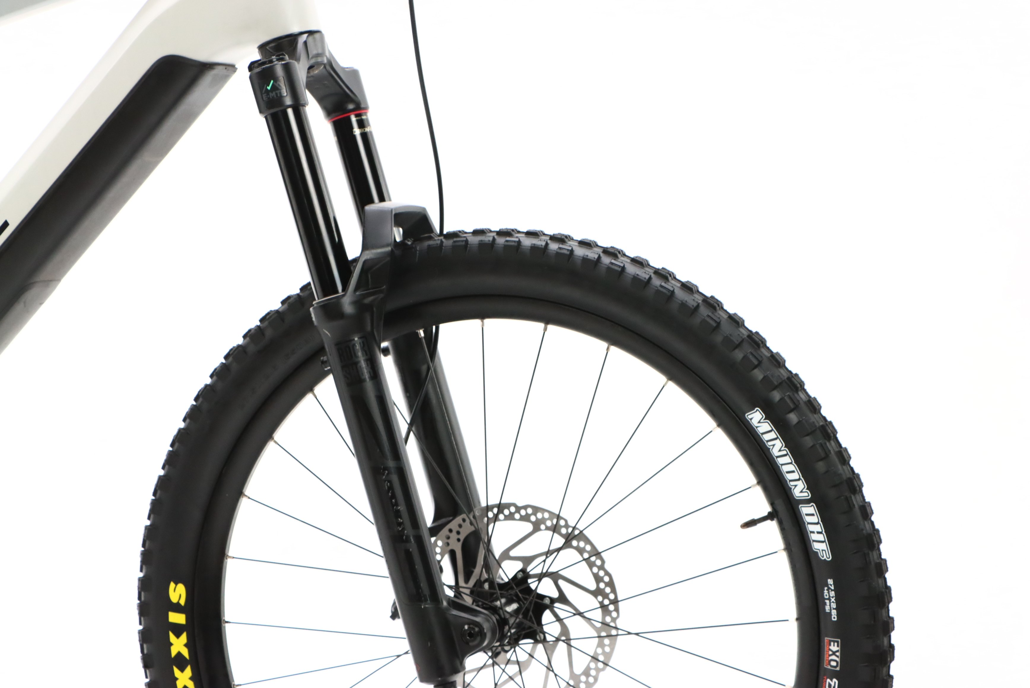 e53ee8df-c41e-46d5-86bf-b33473dc1cb3