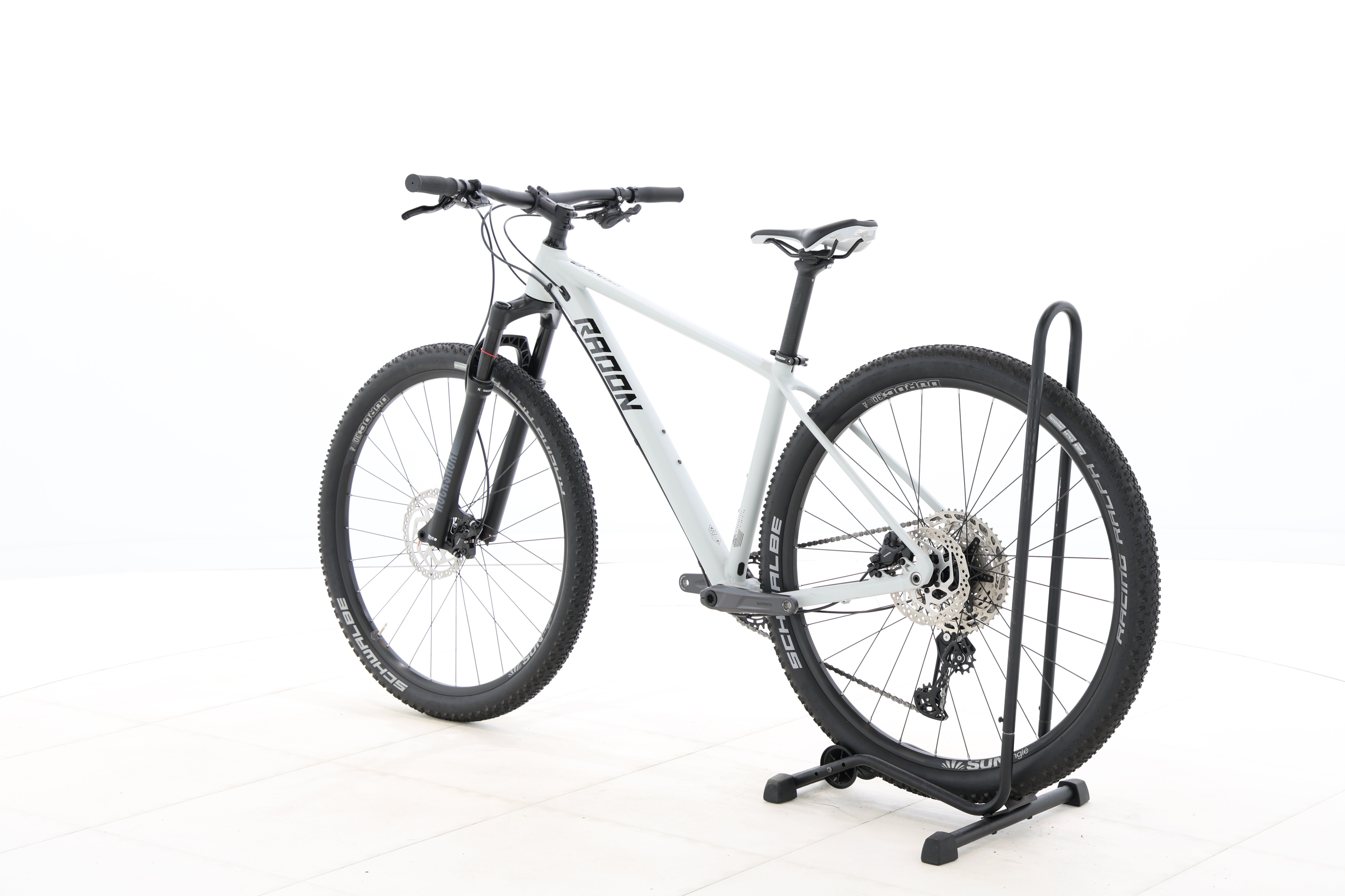 3863df66-8e5f-4e37-8b79-fe9f146c045c