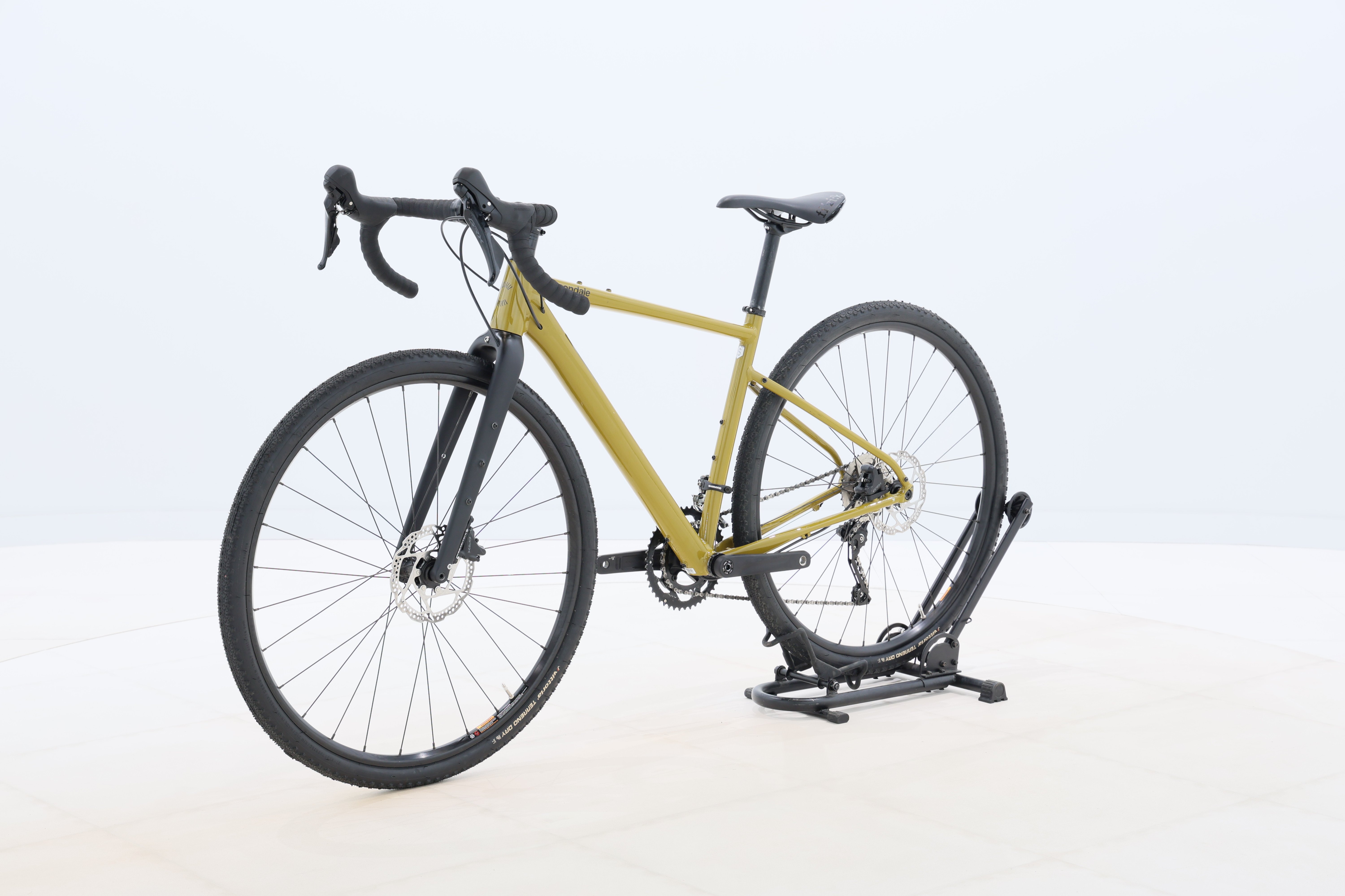 308bc876-b850-4804-9a7d-3573cb4db5f4