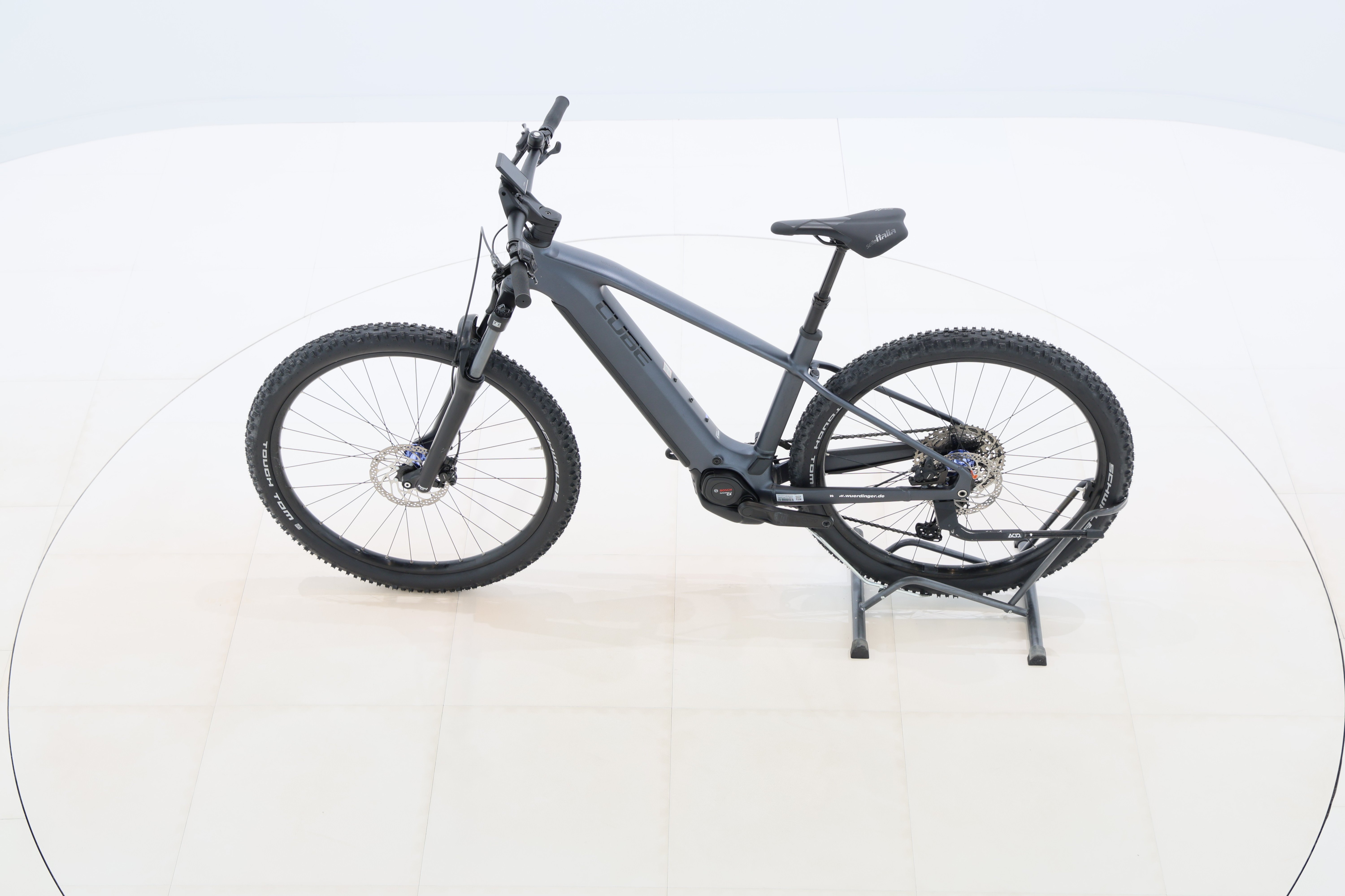 fd0e2393-52a6-4c0d-b2a3-15cf2c345803