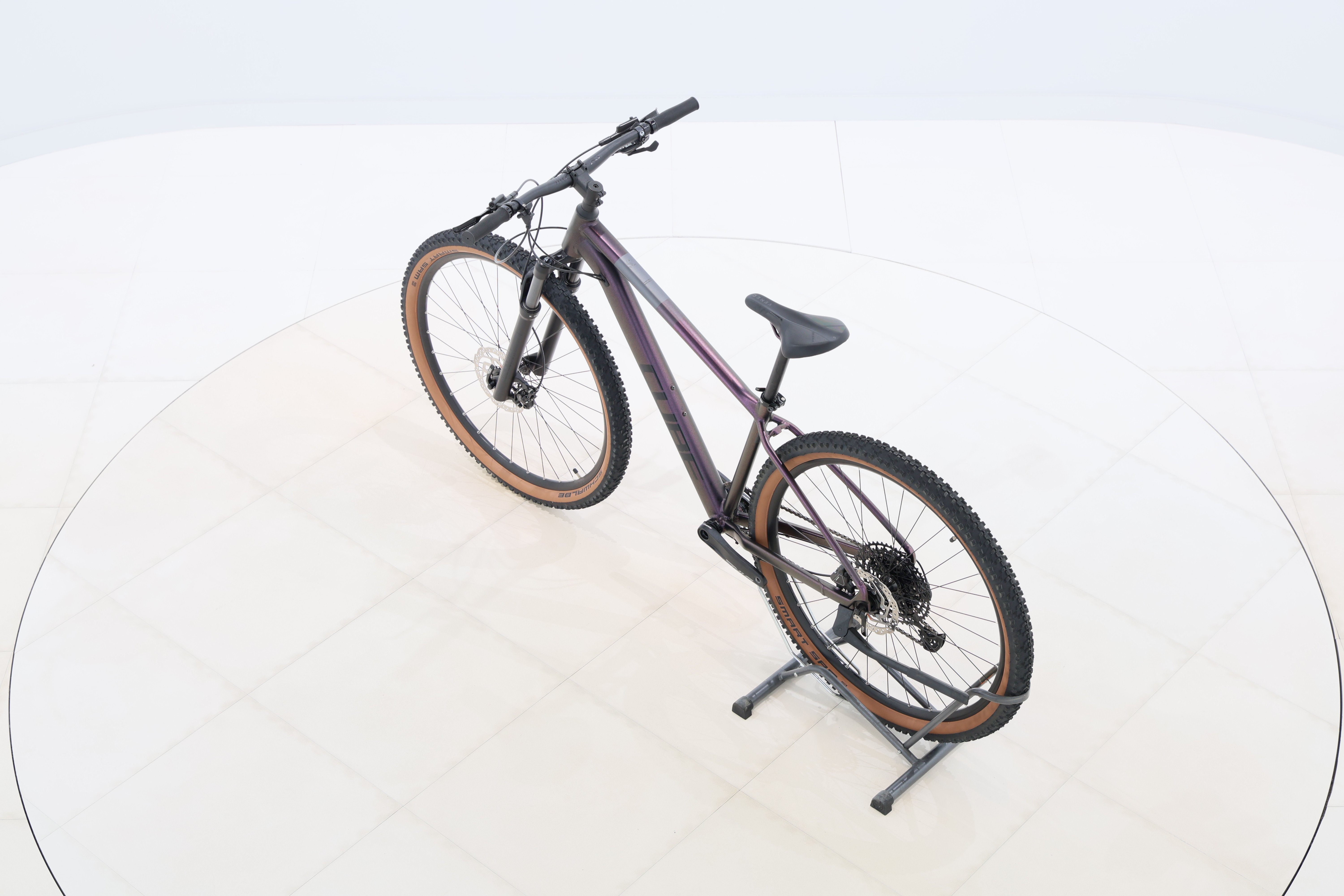 8dc232fb-2274-4584-98bf-f18651c87951