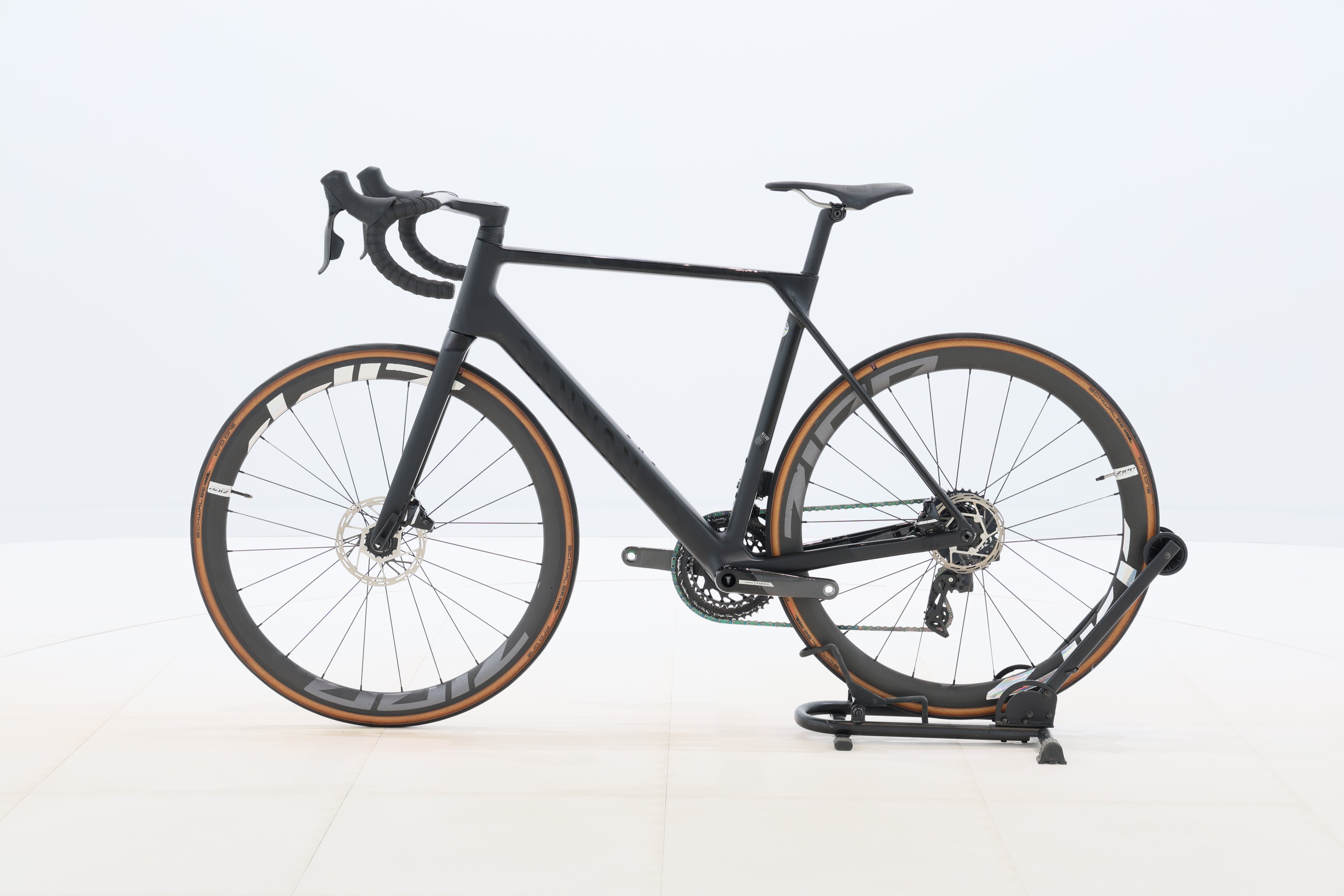 e6885b23-ddff-400f-bc06-e465b2b0e9a6