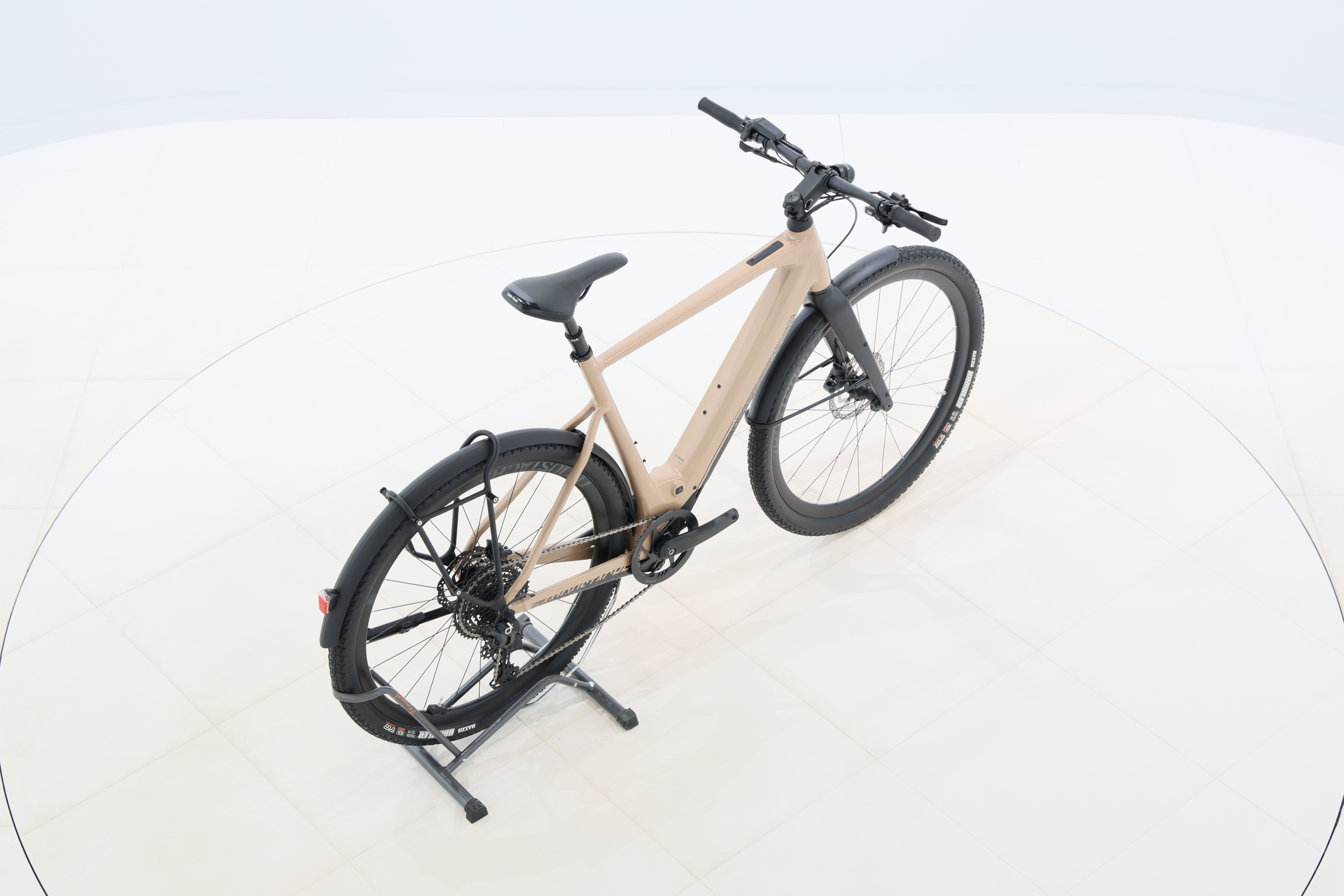 ed0702e1-f823-4528-b72c-62a363043132