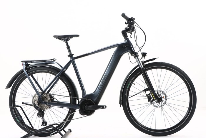 Cube Touring Hybrid Pro 625 2022