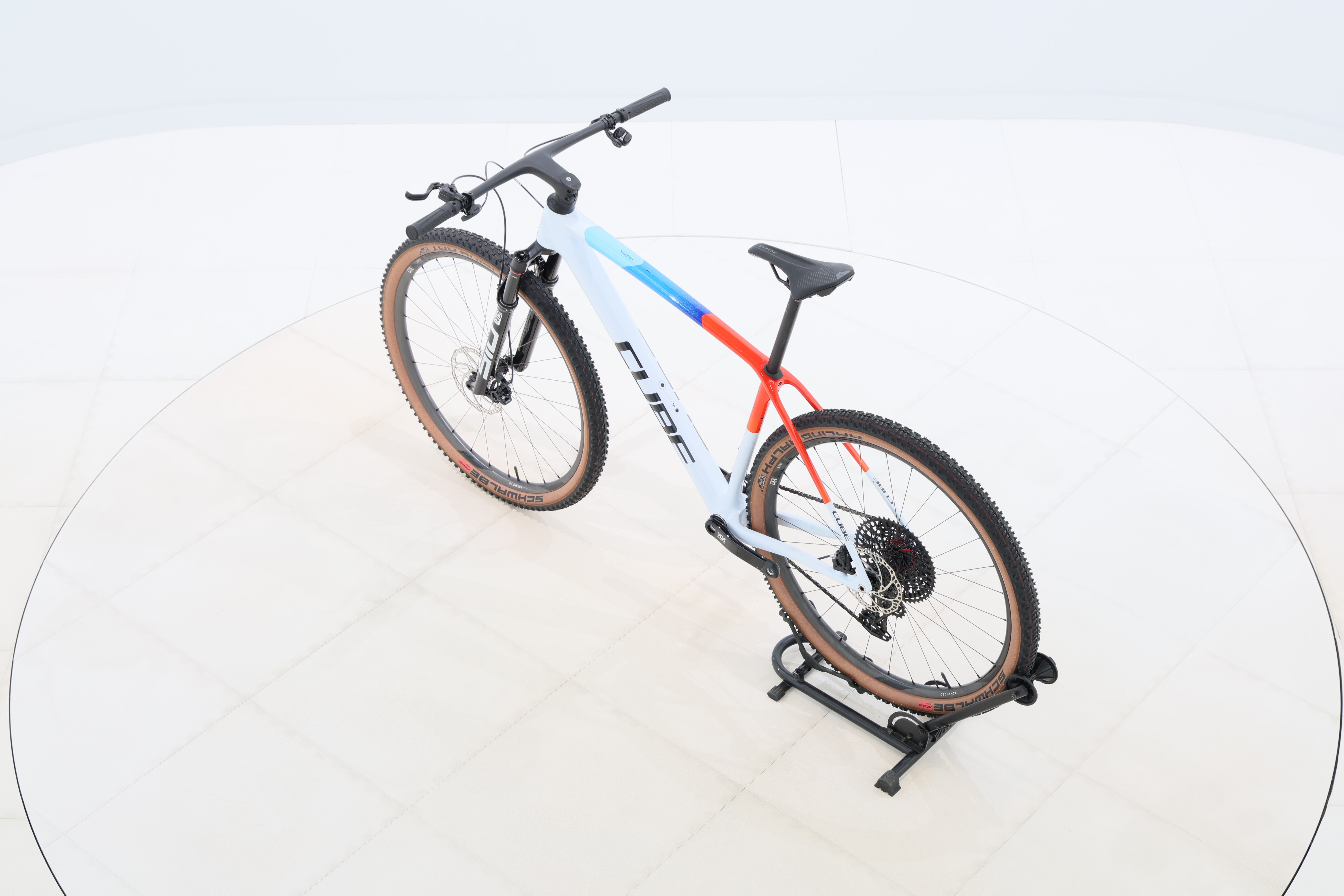 2aa26ae1-5fc4-4893-b456-0aa1d6d2e299