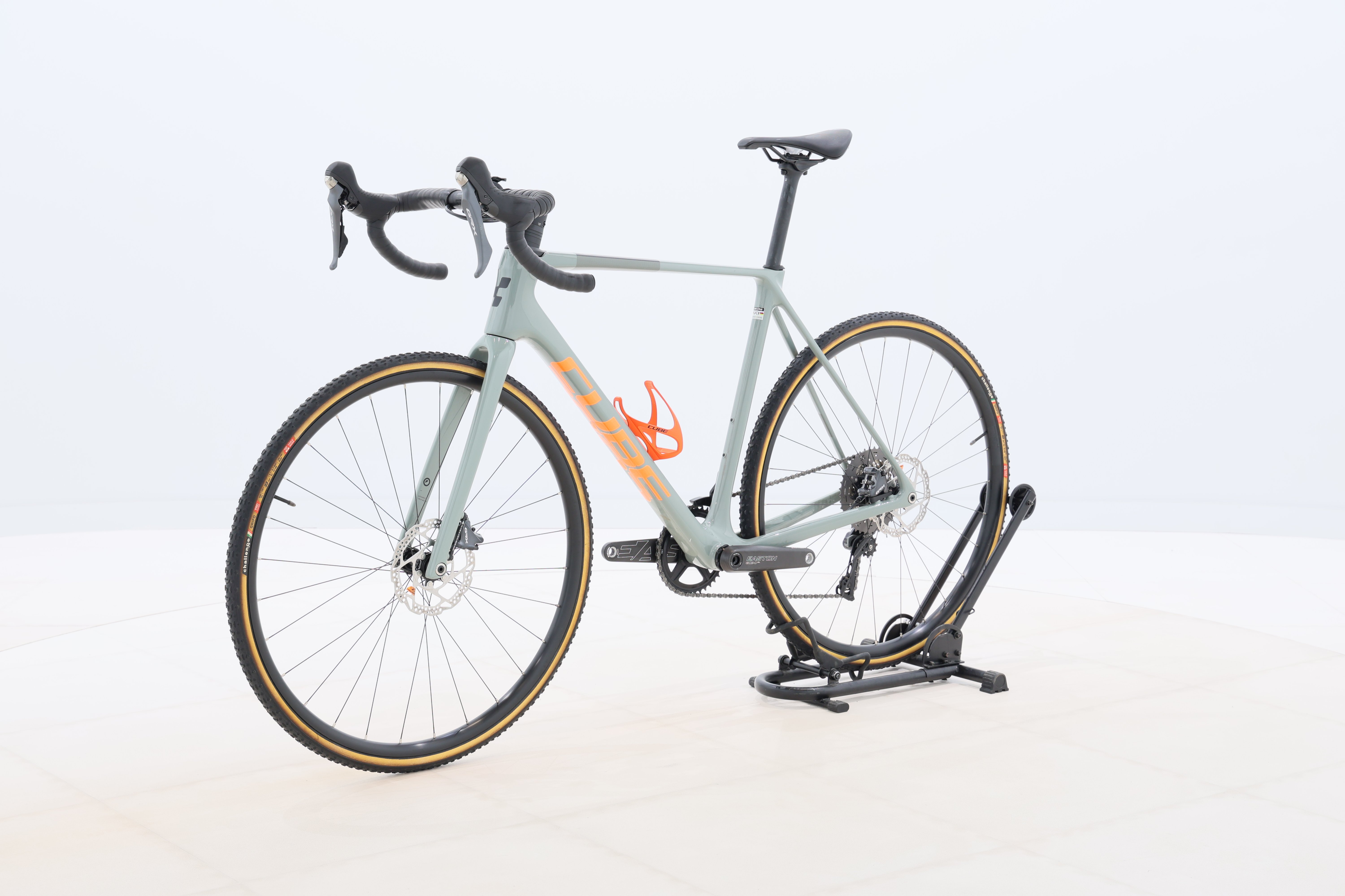 e23e9d20-e5b4-49df-8008-7558d6714098