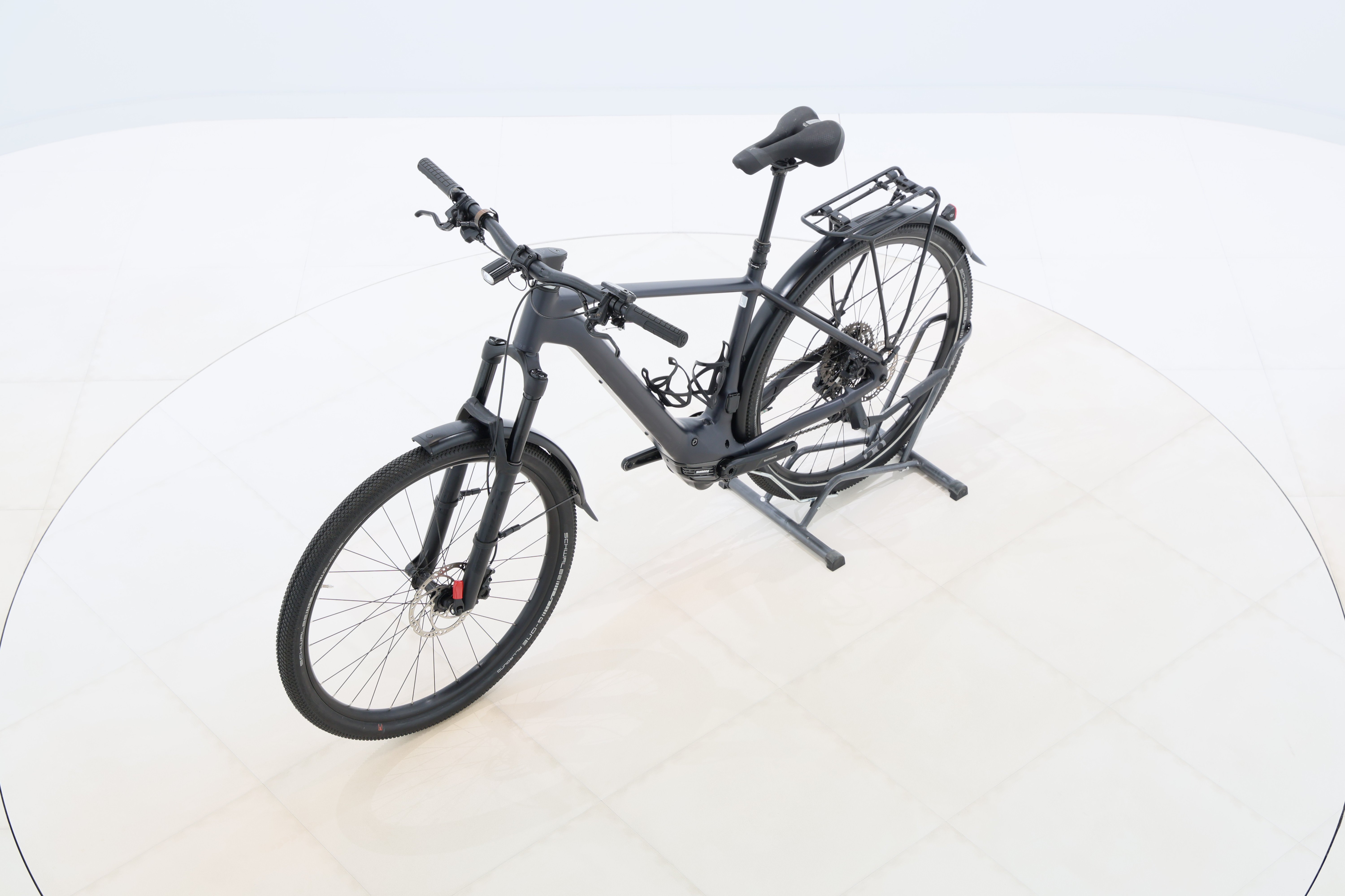 00c428cb-8105-4fc2-ba66-95e3e9335935