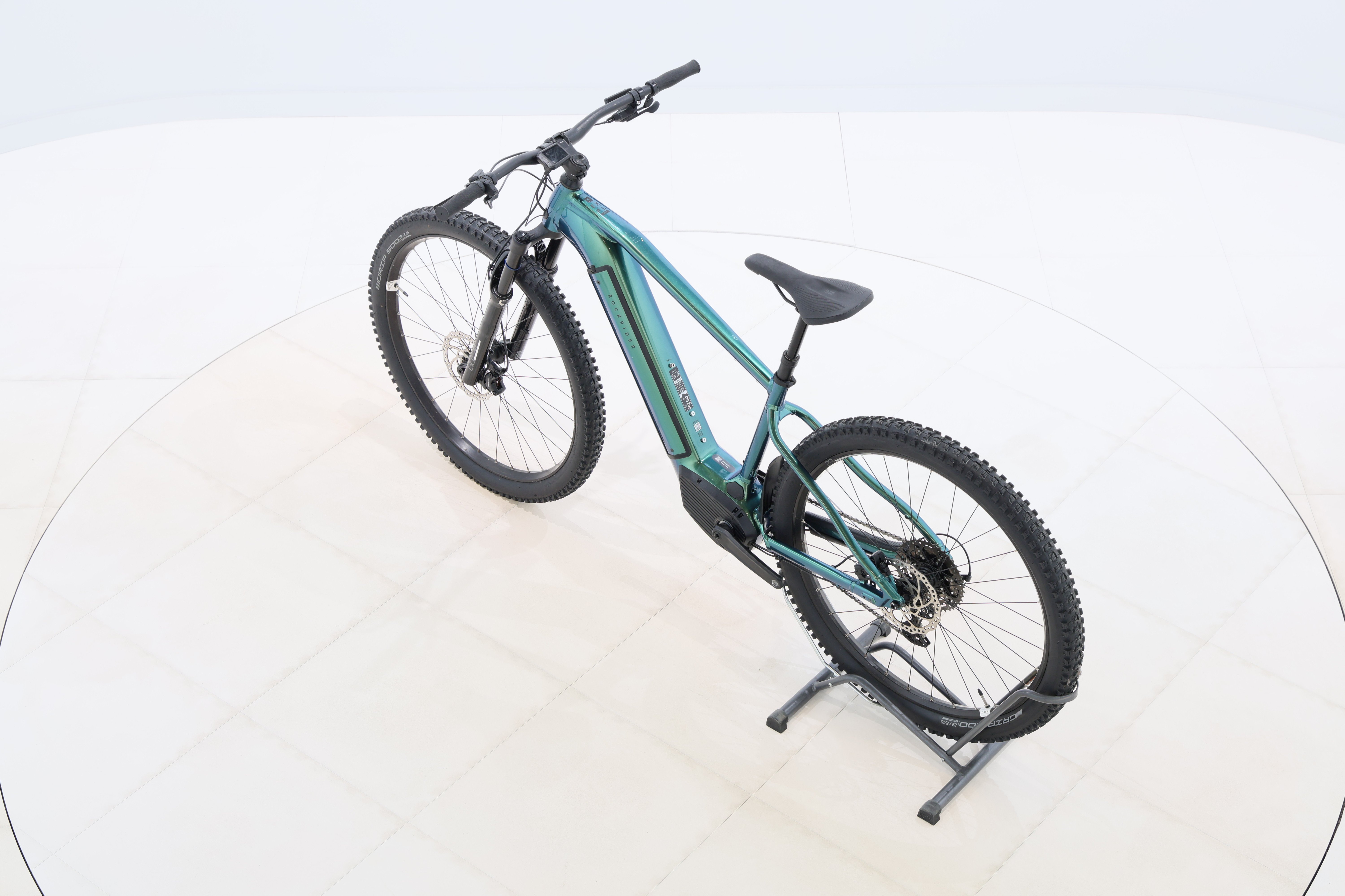 8b1b2323-a843-4eb8-b0b5-fff73f9a442c