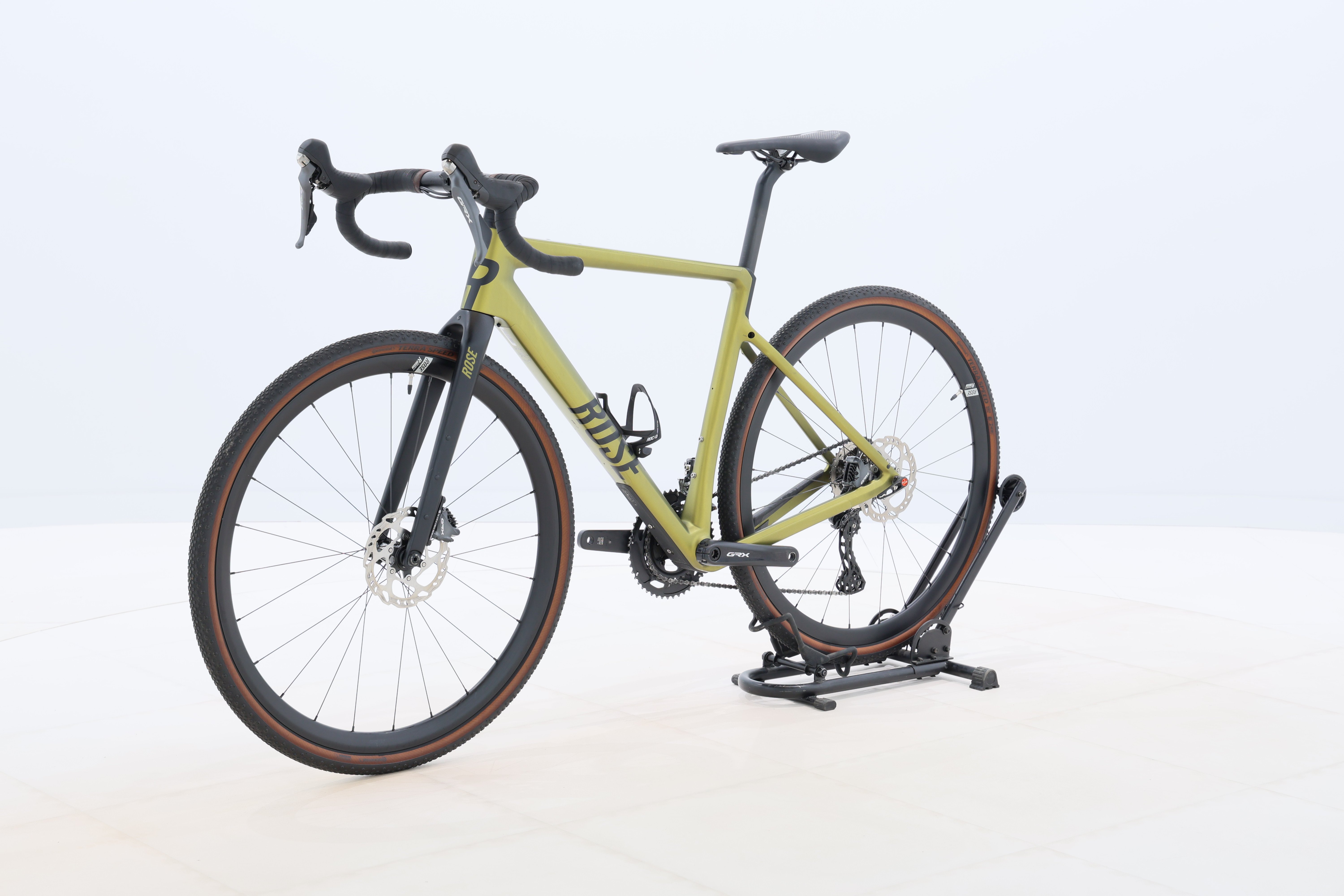 9d3c7f55-2044-46c8-94b9-c23a8c1b32a7