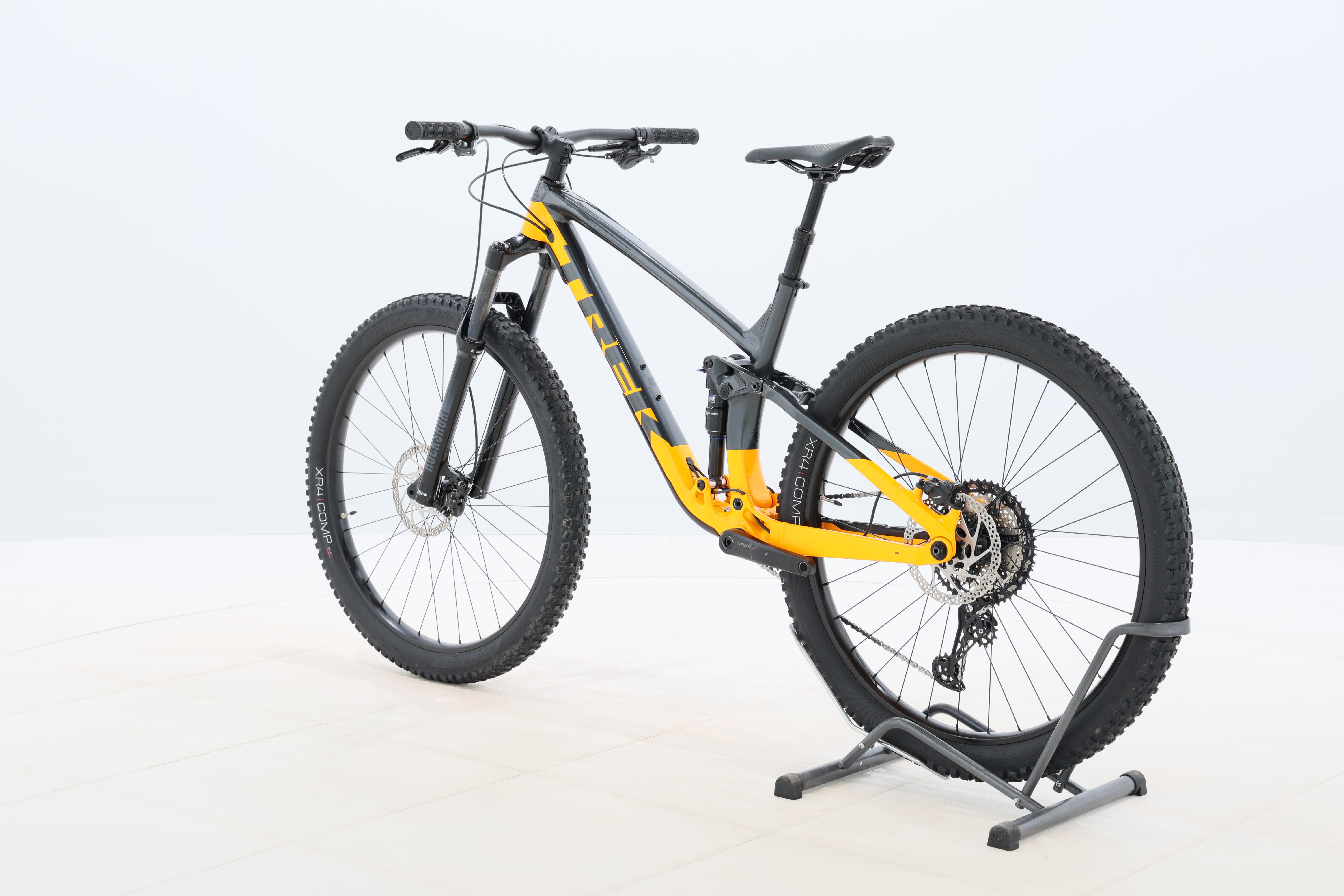 fca42100-75c4-4170-92cd-9c45ef3e71b2