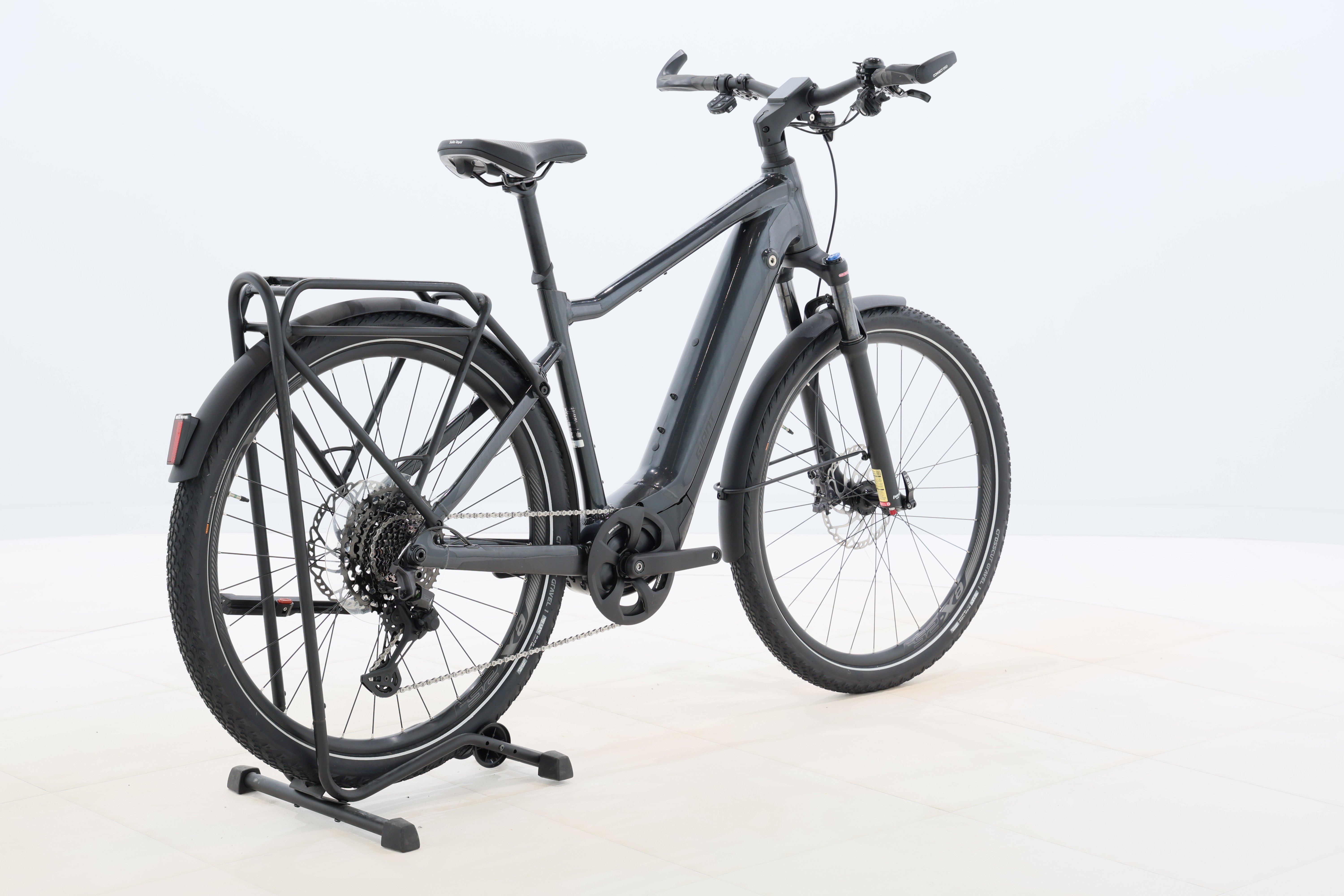 6f64cd70-a43f-474a-bed6-60084f2c6053