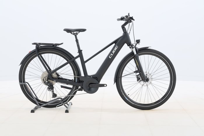 Cube TOURING HYBRID PRO 625 2024
