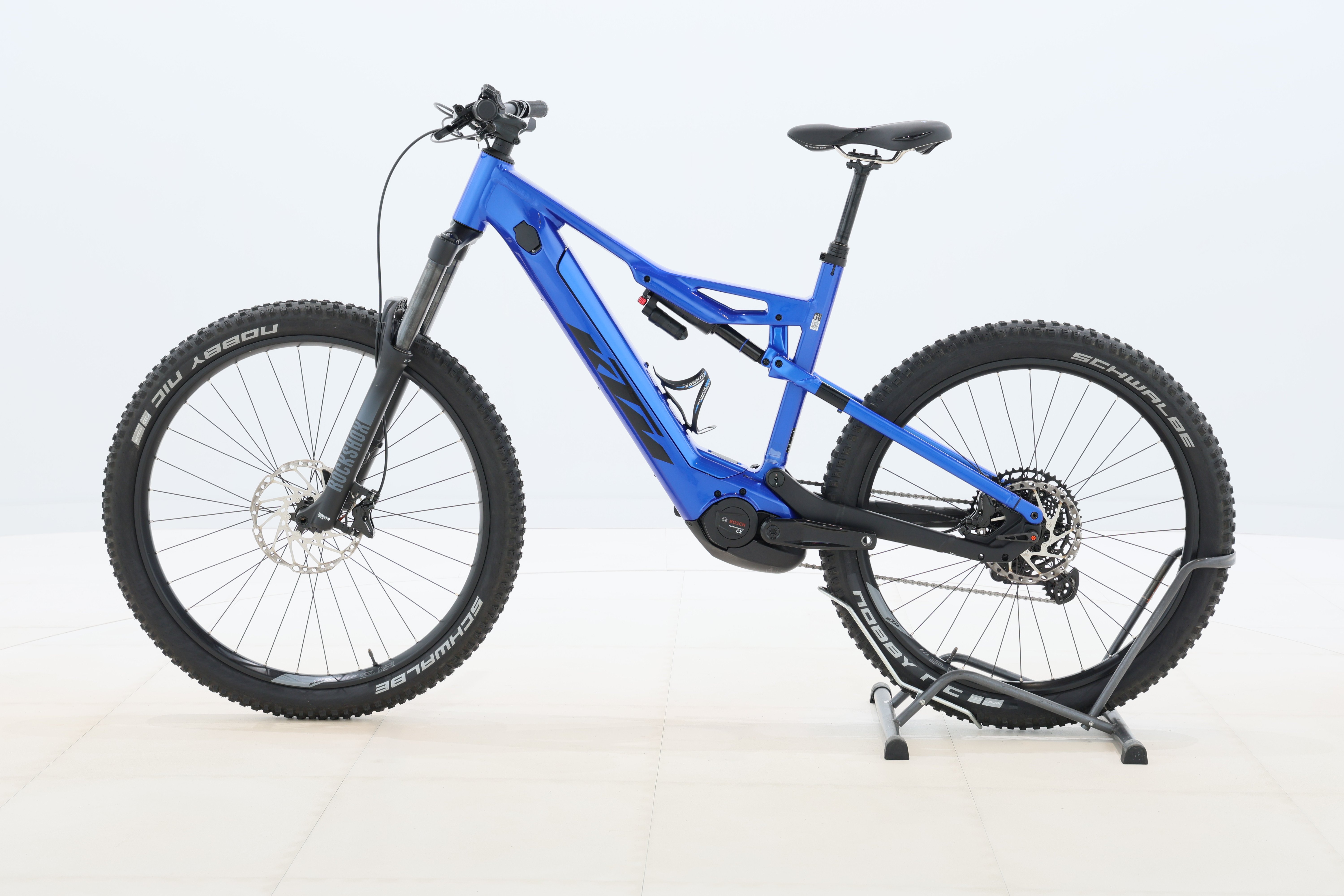 b4ab1319-f5fc-4123-a159-468d9258ab81